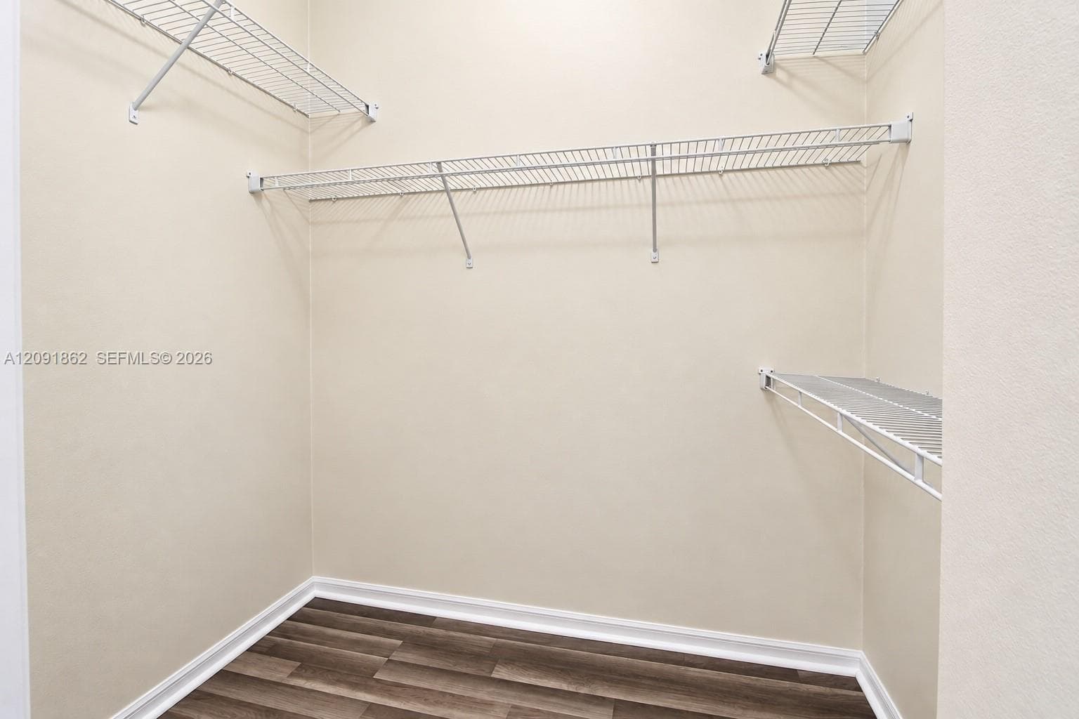 2919 Augusta Cir photo 13