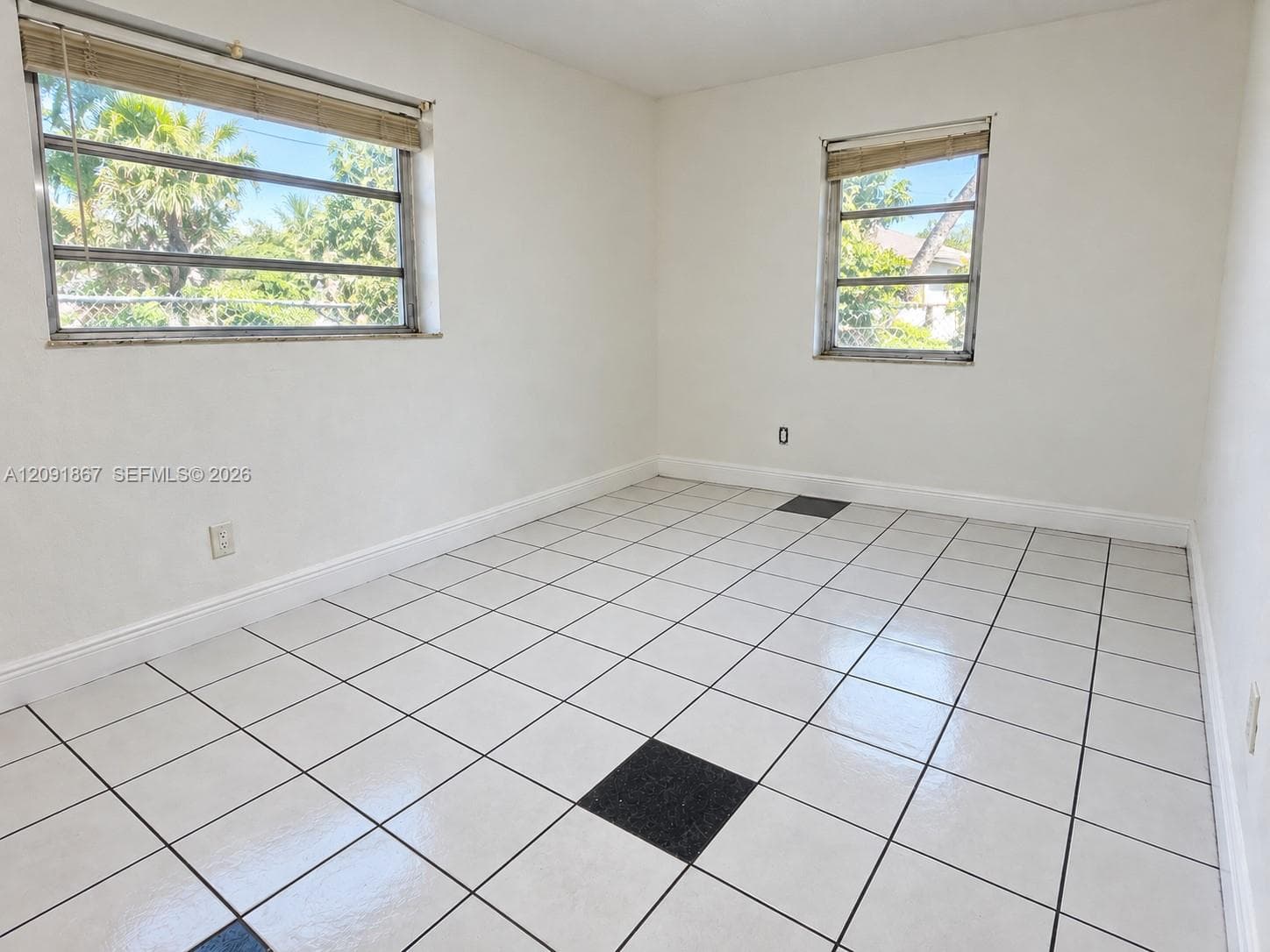 1525 NE 154th St #1525 photo 17