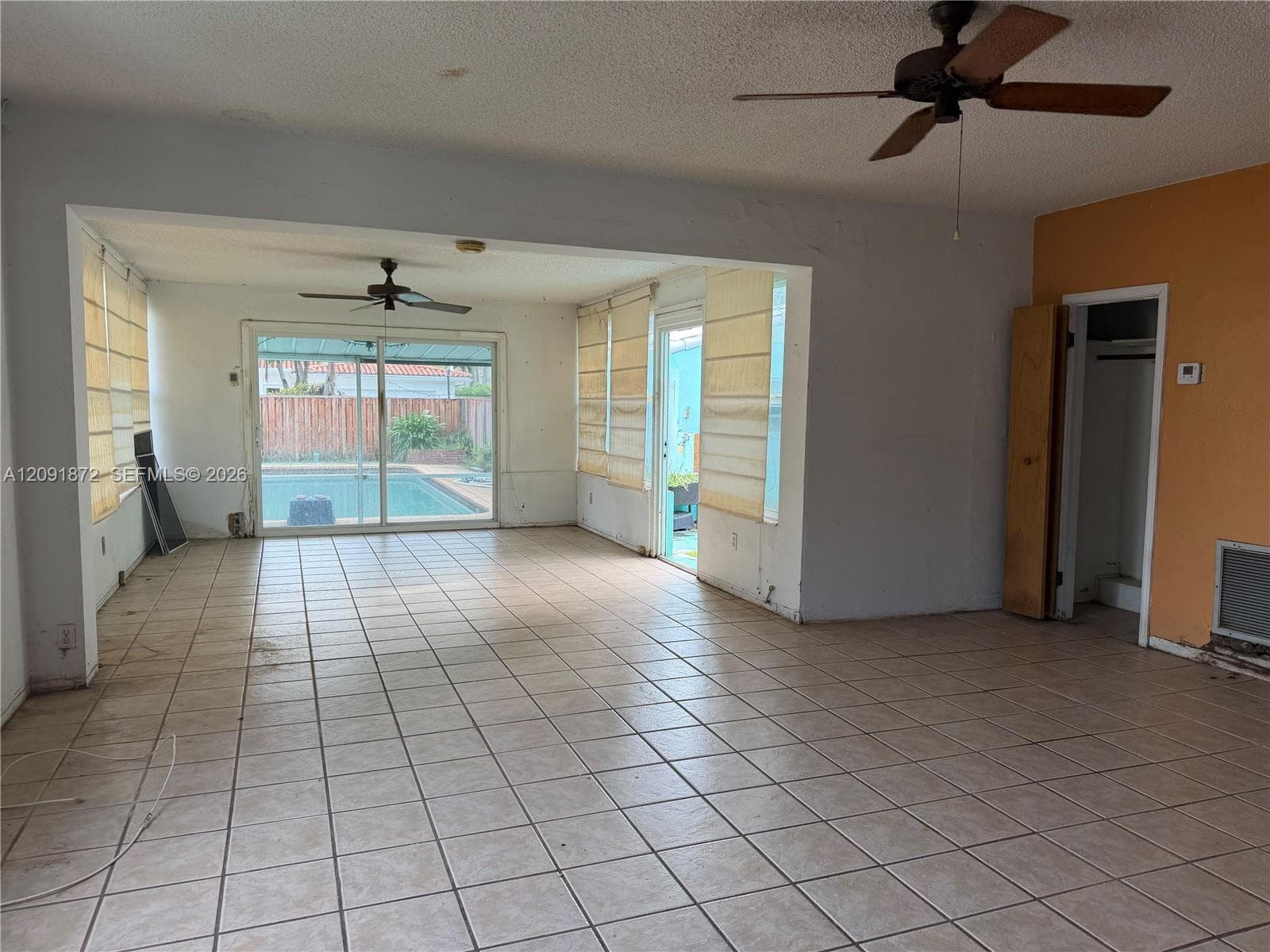 1146 Polk St photo 4