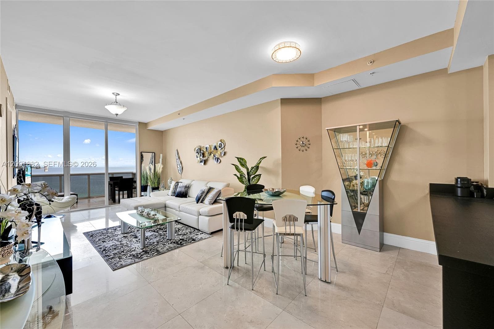 Trump Royale · #4102 in Sunny Isles Beach - Photo 5