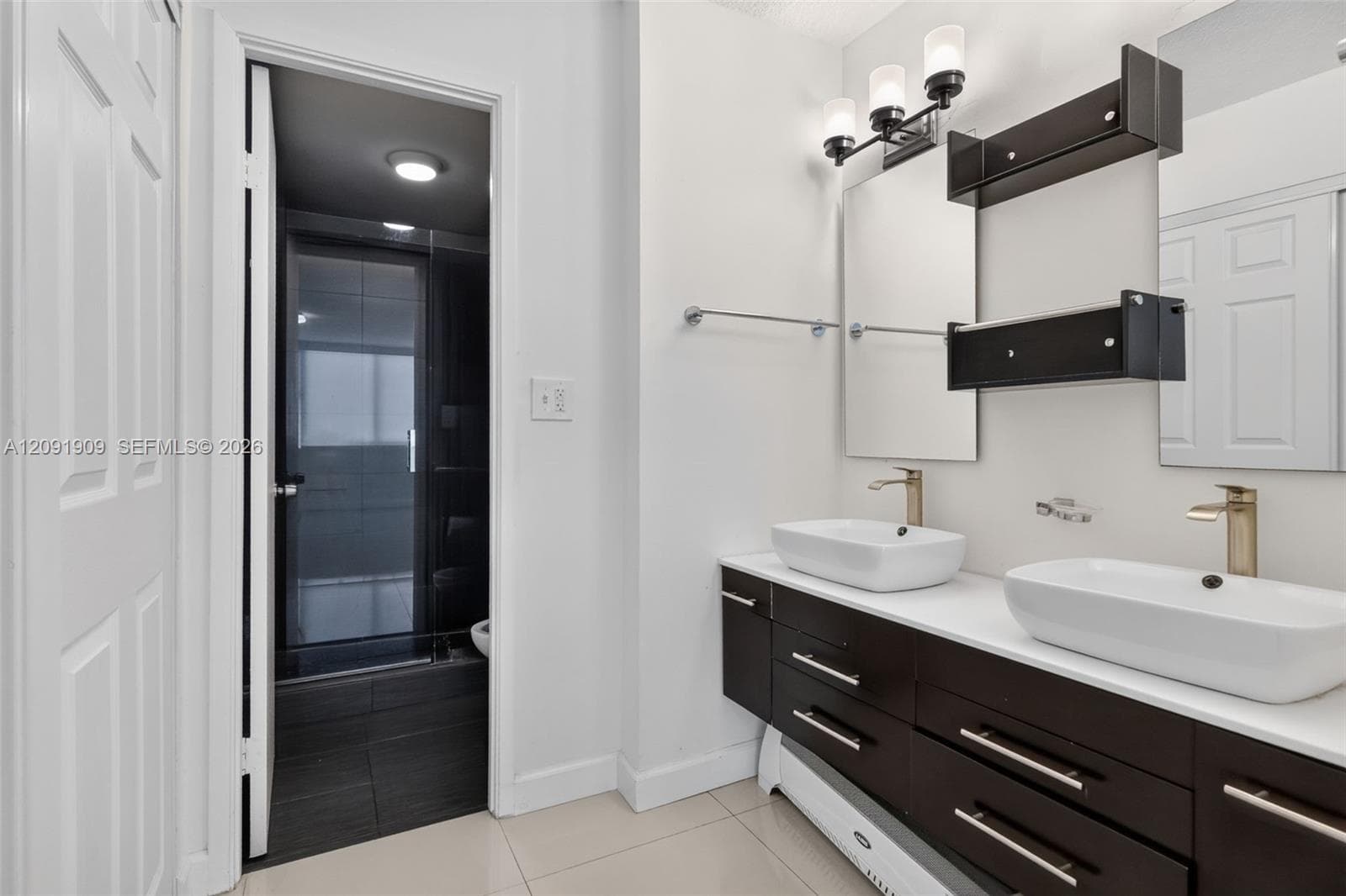 BURLEIGH HOUSE CONDOMINIU · #805 in Miami Beach - Photo 24