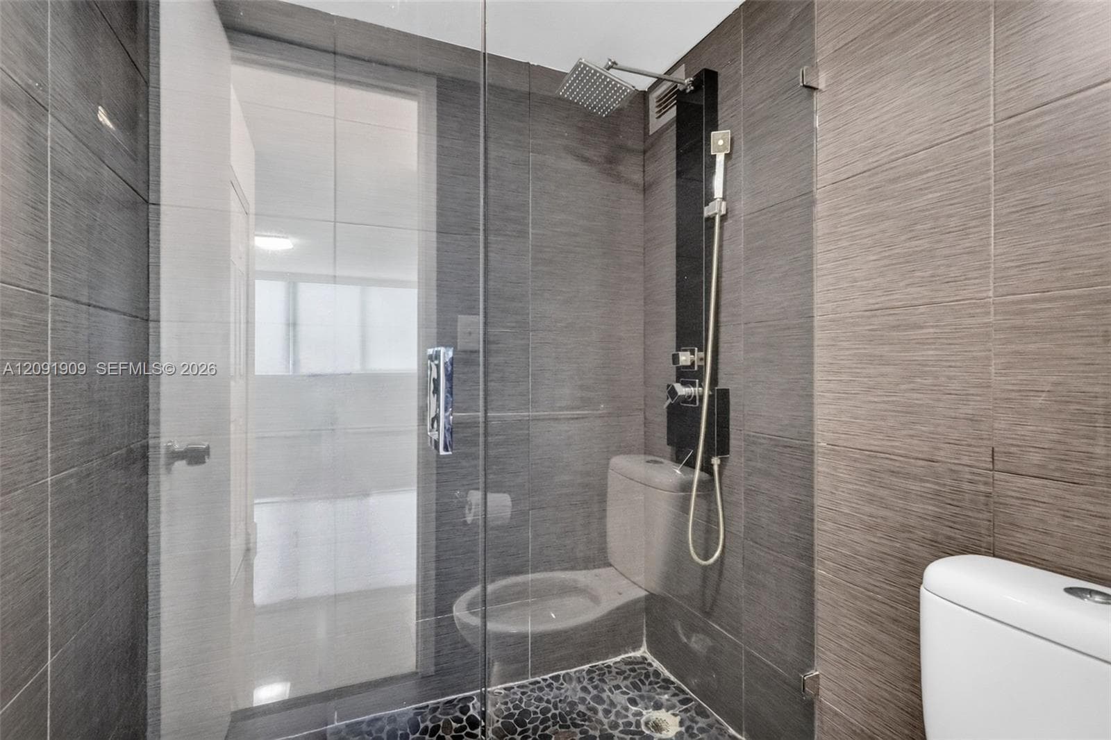 BURLEIGH HOUSE CONDOMINIU · #805 in Miami Beach - Photo 18
