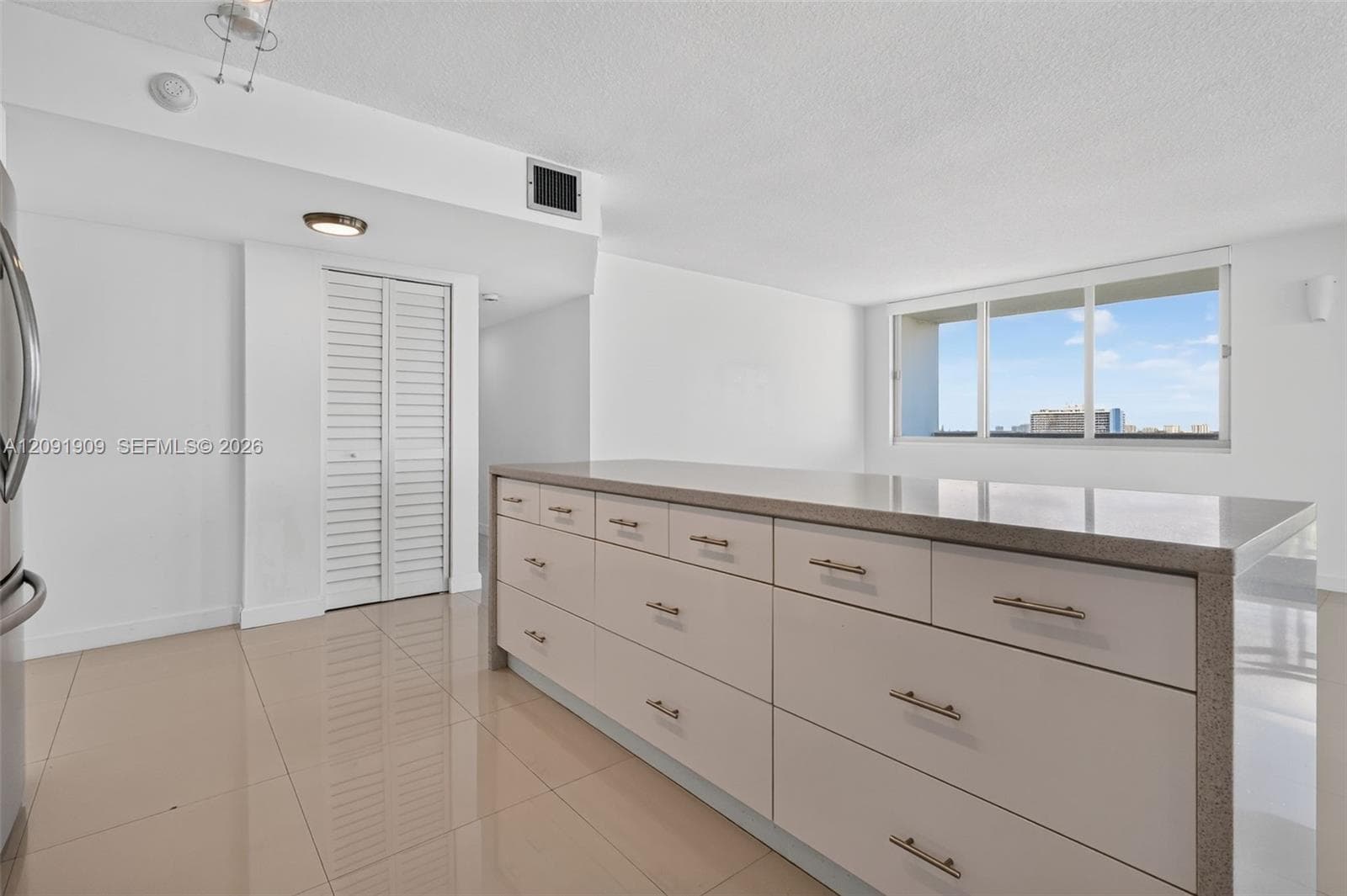 BURLEIGH HOUSE CONDOMINIU · #805 in Miami Beach - Photo 11