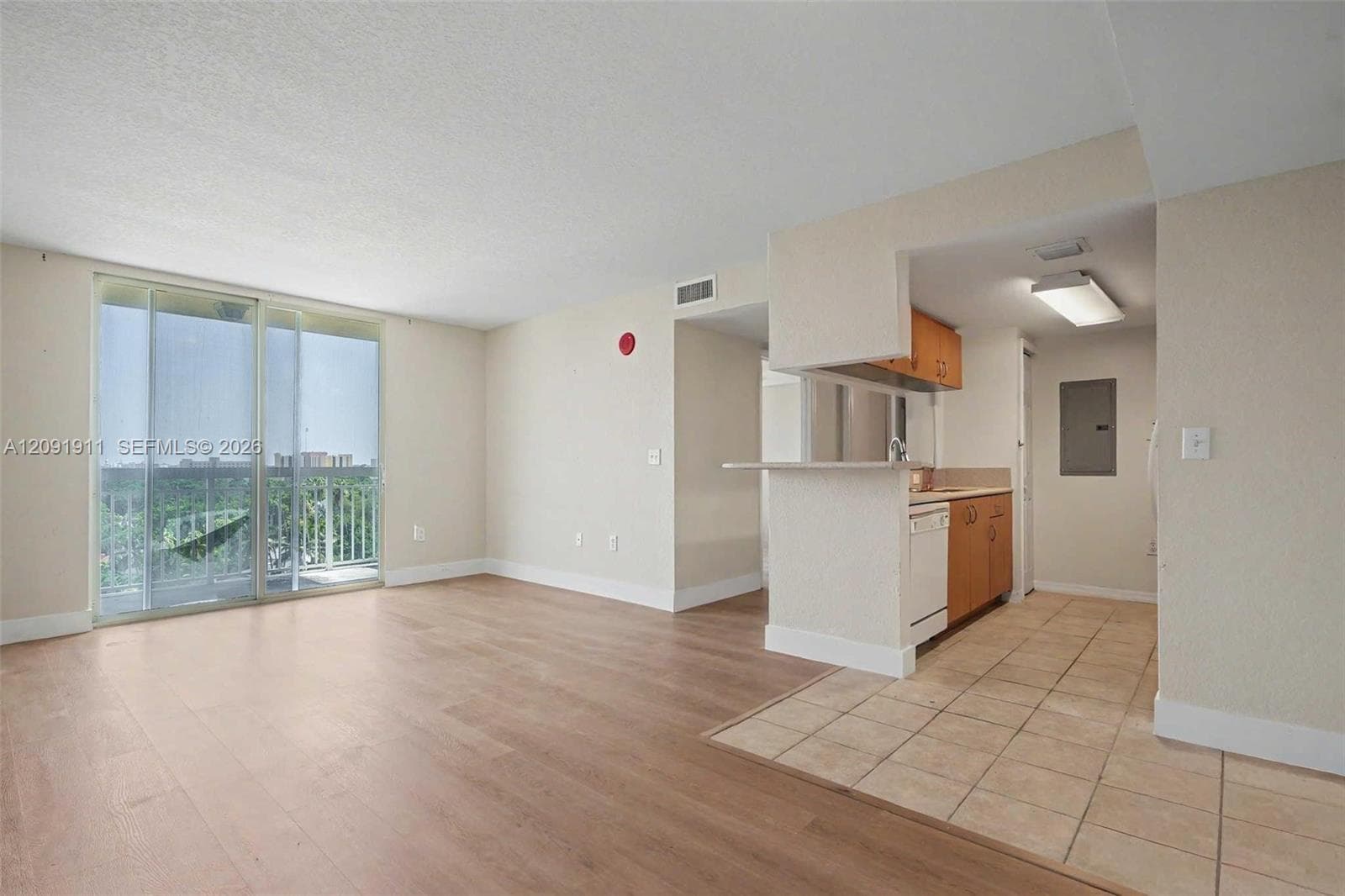 SEYBOLD POINTE CONDO · #906 in Miami - Photo 2