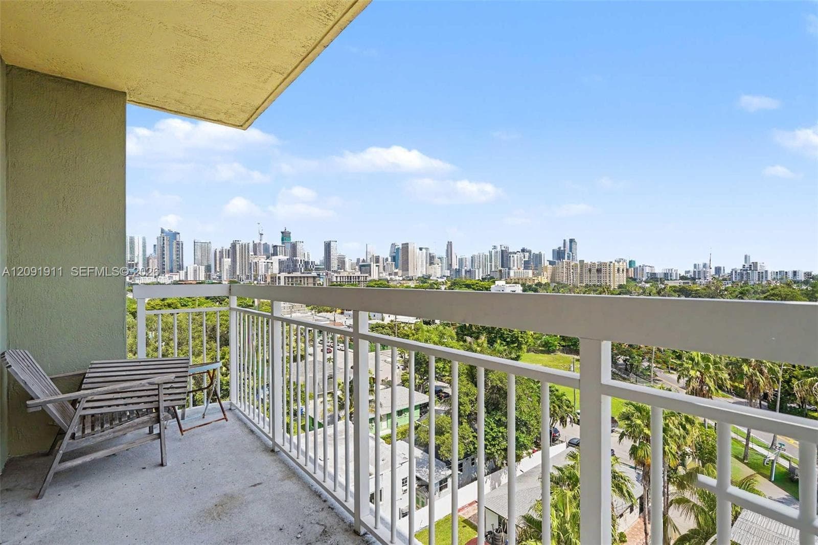 SEYBOLD POINTE CONDO · #906 in Miami - Photo 13