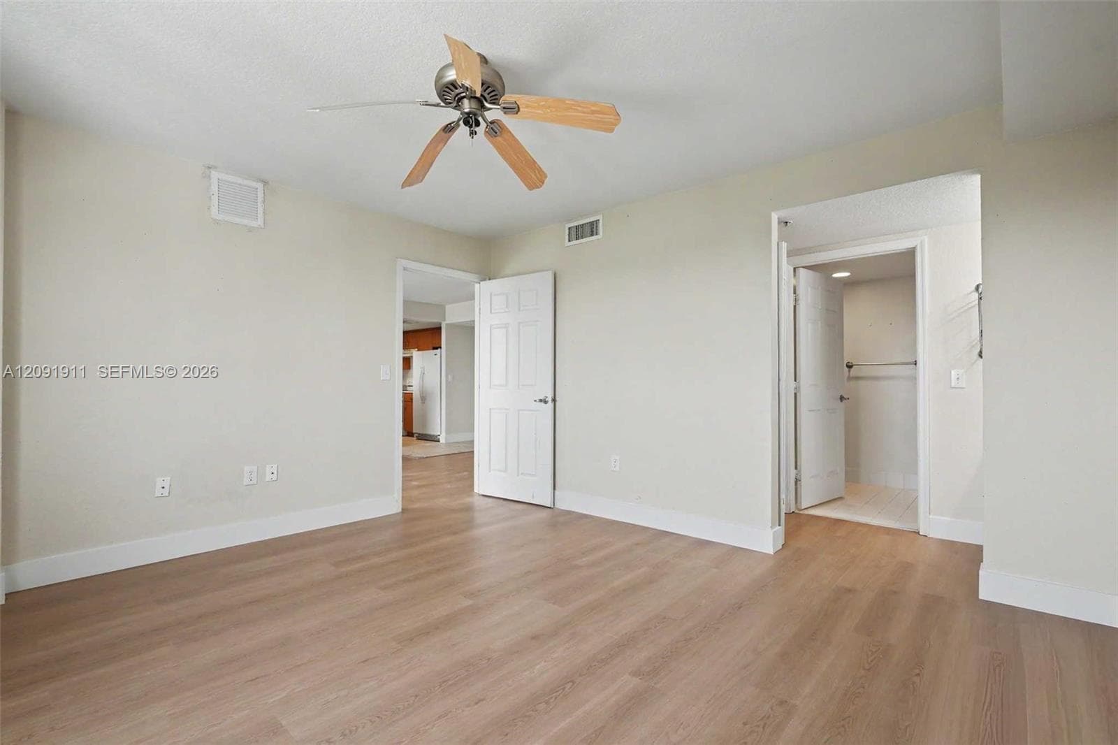 SEYBOLD POINTE CONDO · #906 in Miami - Photo 9