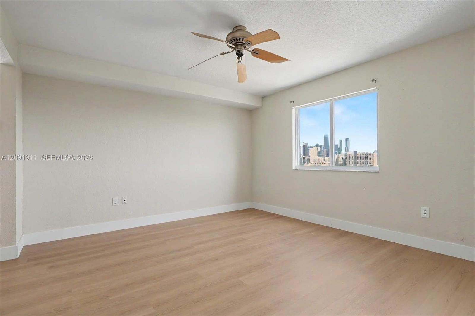 SEYBOLD POINTE CONDO · #906 in Miami - Photo 4