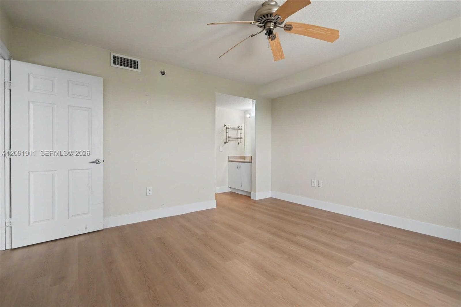 SEYBOLD POINTE CONDO · #906 in Miami - Photo 8