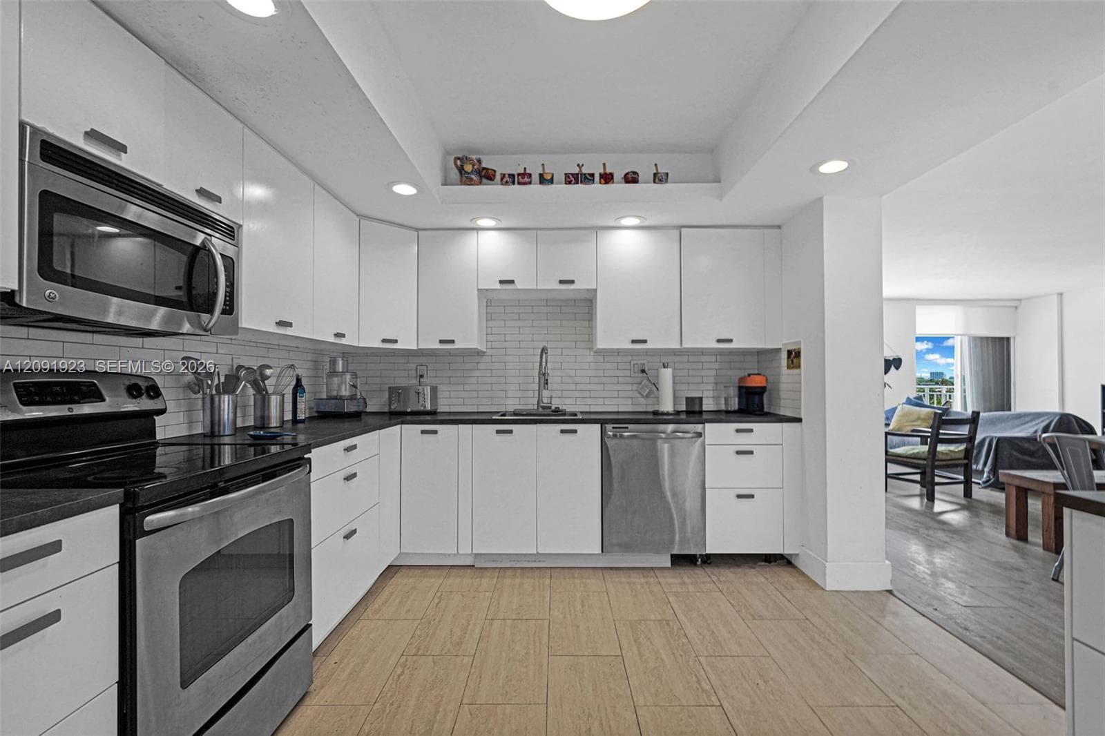 *BAYVIEW TOWERS * · #C404 in North Miami - Photo 22