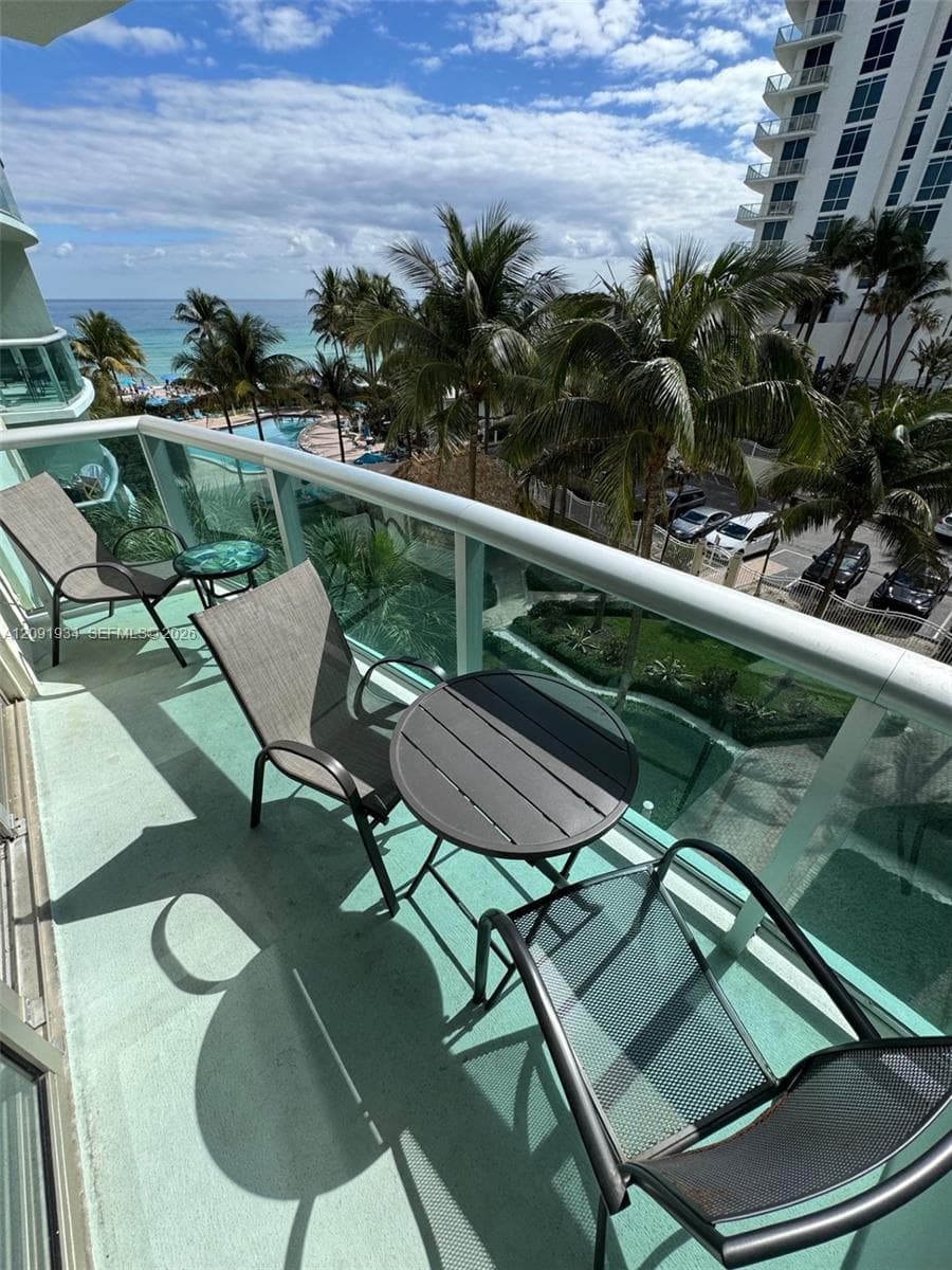 TIDES ON HOLLYWOOD BEACH · #4J in Hollywood - Photo 15
