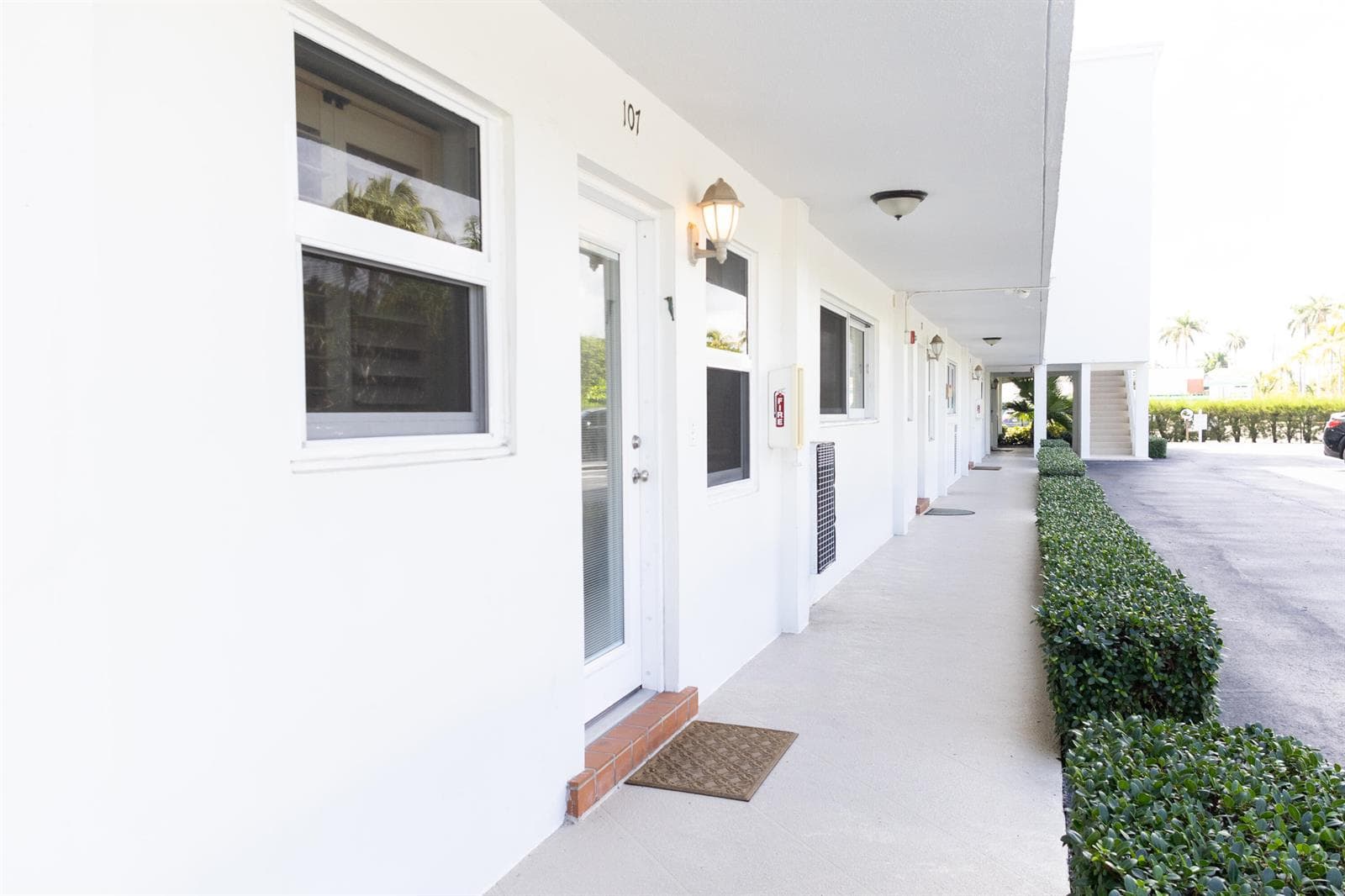 139 Sunrise Ave., 107
