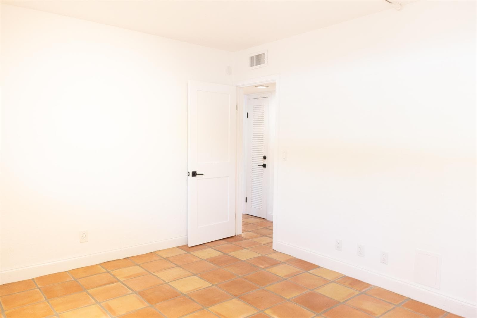 139 Sunrise Ave., 107