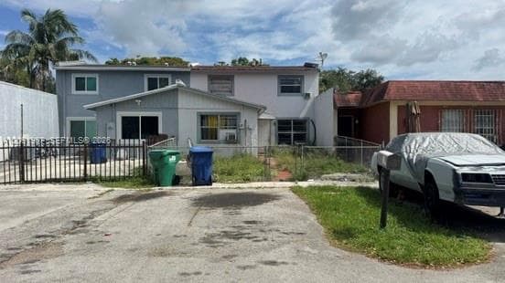20686 NW 38th Ave photo 2