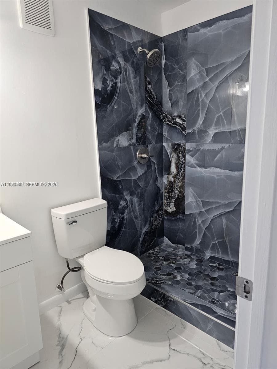 LAGO GRANDE THREE-A CONDO · #204-34 in Hialeah - Photo 4