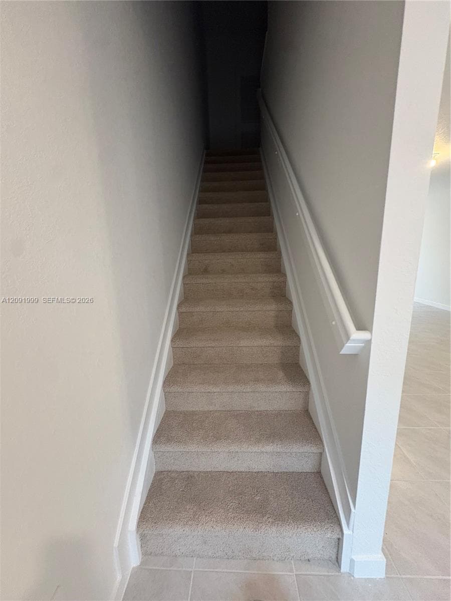 1435 NE 4th Ave #0 photo 3