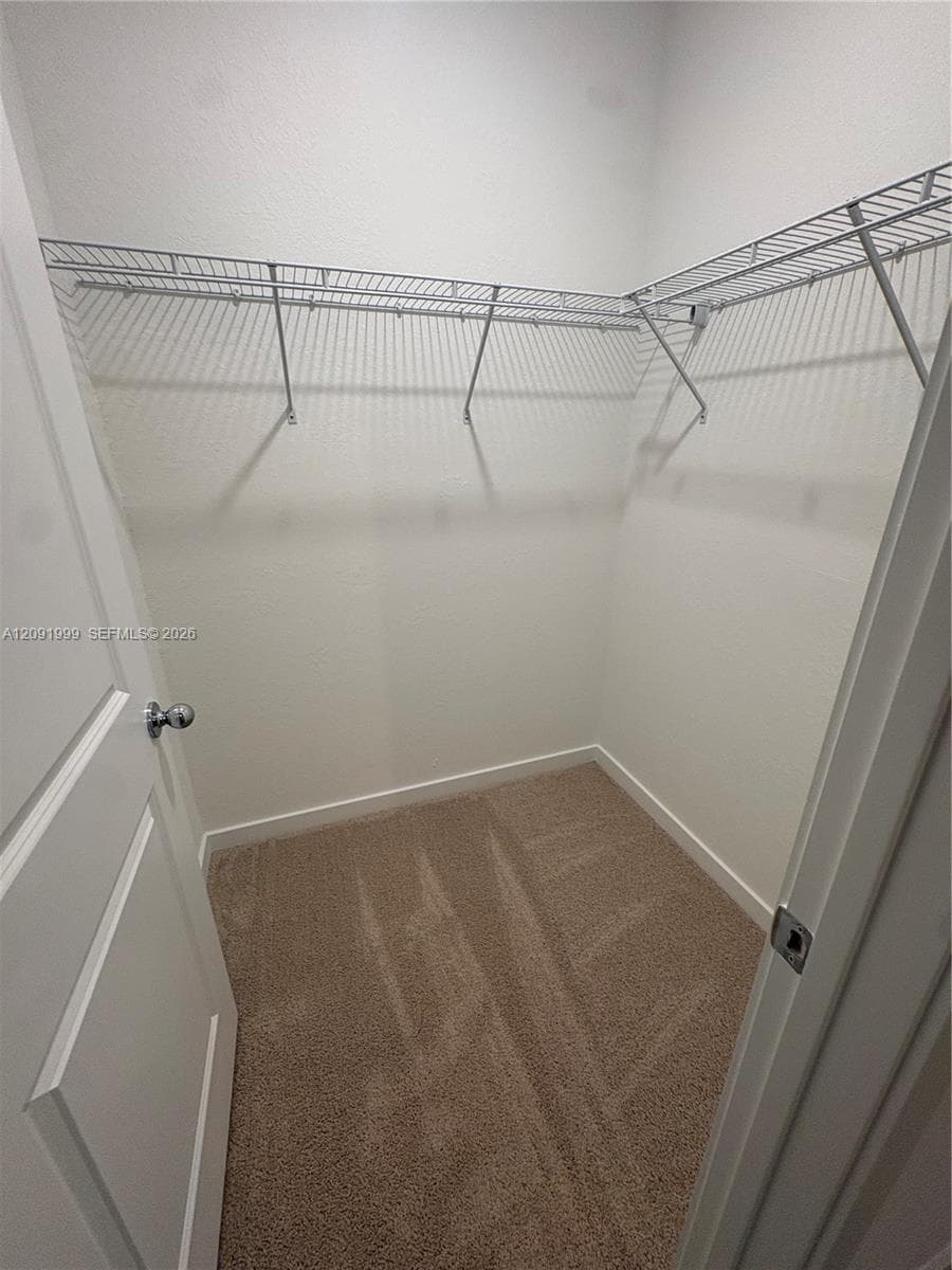 1435 NE 4th Ave #0 photo 9