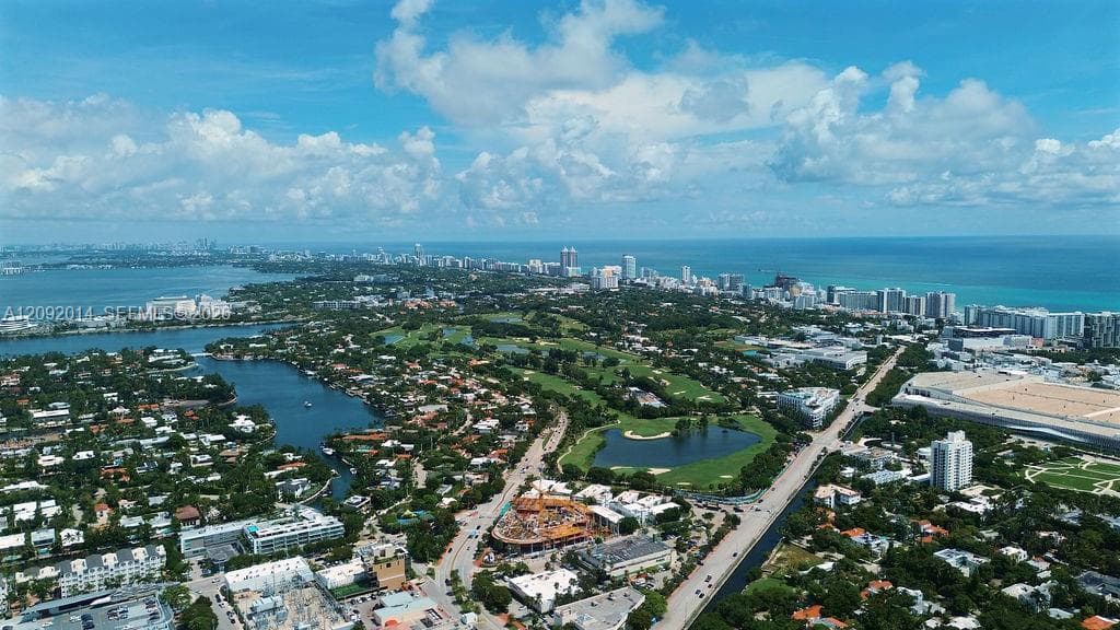FONTANA CONDO · #209 in Miami Beach - Photo 36