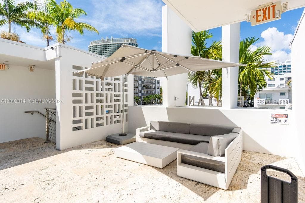 FONTANA CONDO · #209 in Miami Beach - Photo 19