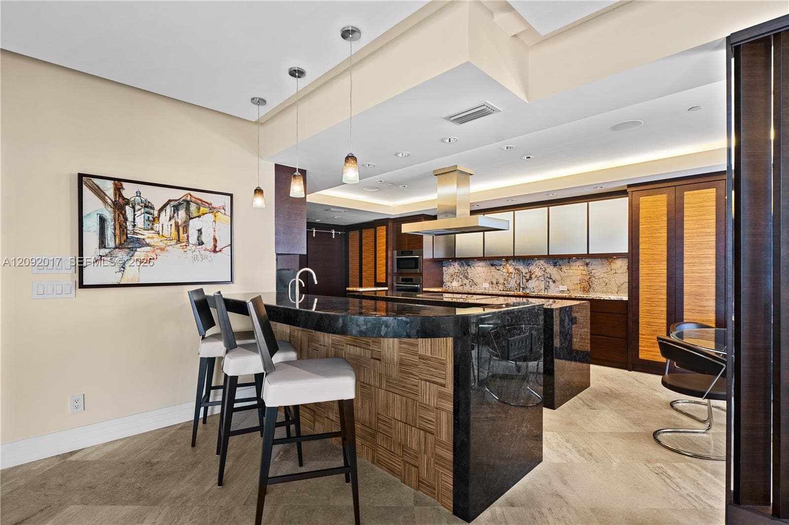 Bal Harbour Tower · #9J in Bal Harbour - Photo 9