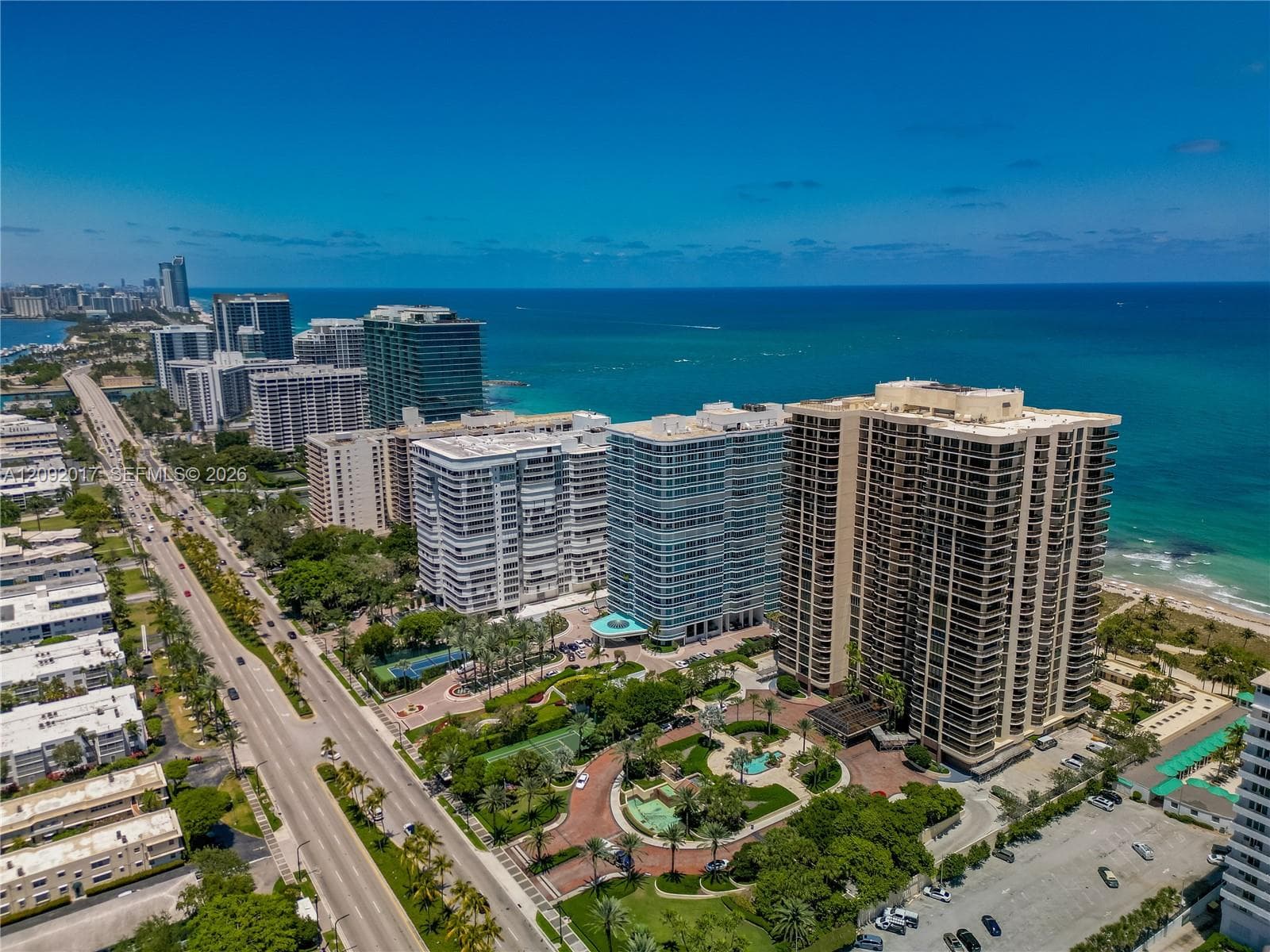 Bal Harbour Tower · #9J in Bal Harbour - Photo 65