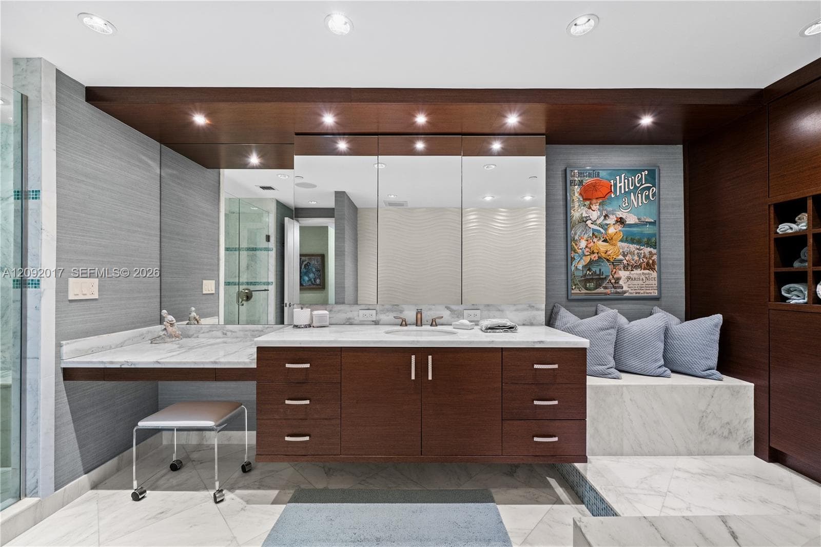 Bal Harbour Tower · #9J in Bal Harbour - Photo 35