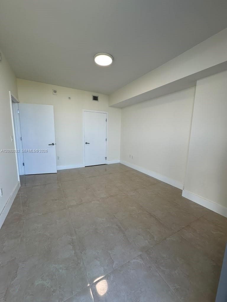 THE HARBOUR NORTH CONDO · #2606 in North Miami Beach - Photo 27