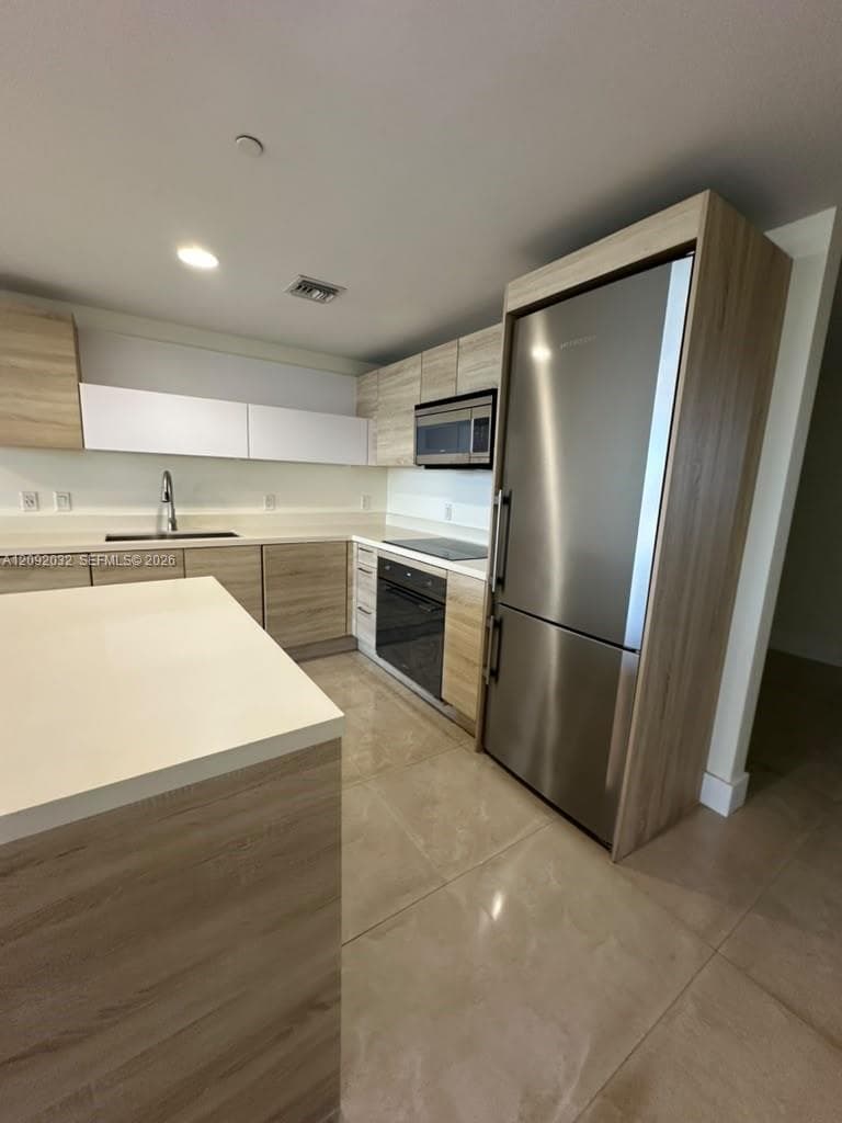 THE HARBOUR NORTH CONDO · #2606 in North Miami Beach - Photo 24