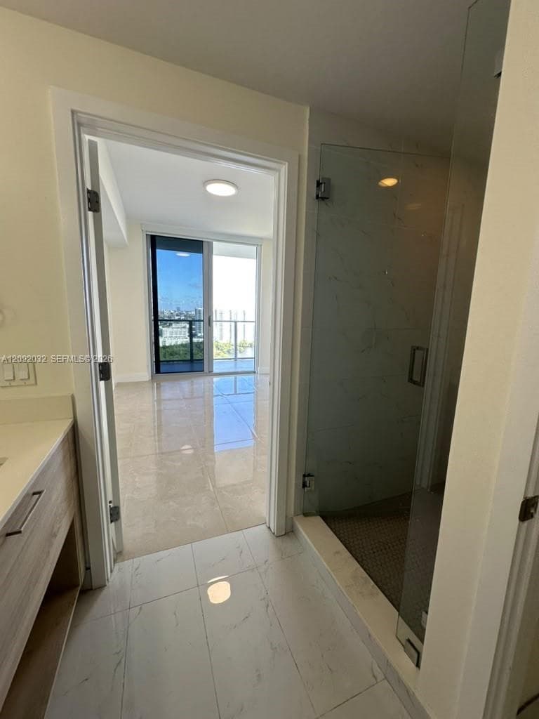 THE HARBOUR NORTH CONDO · #2606 in North Miami Beach - Photo 38