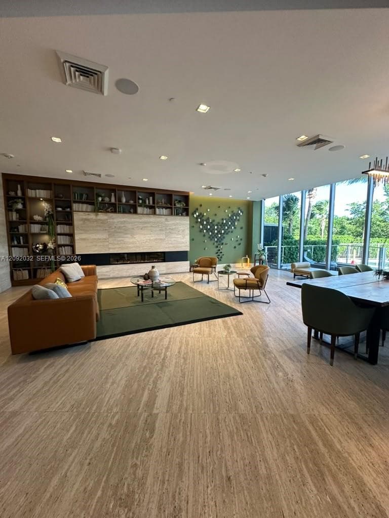 THE HARBOUR NORTH CONDO · #2606 in North Miami Beach - Photo 8