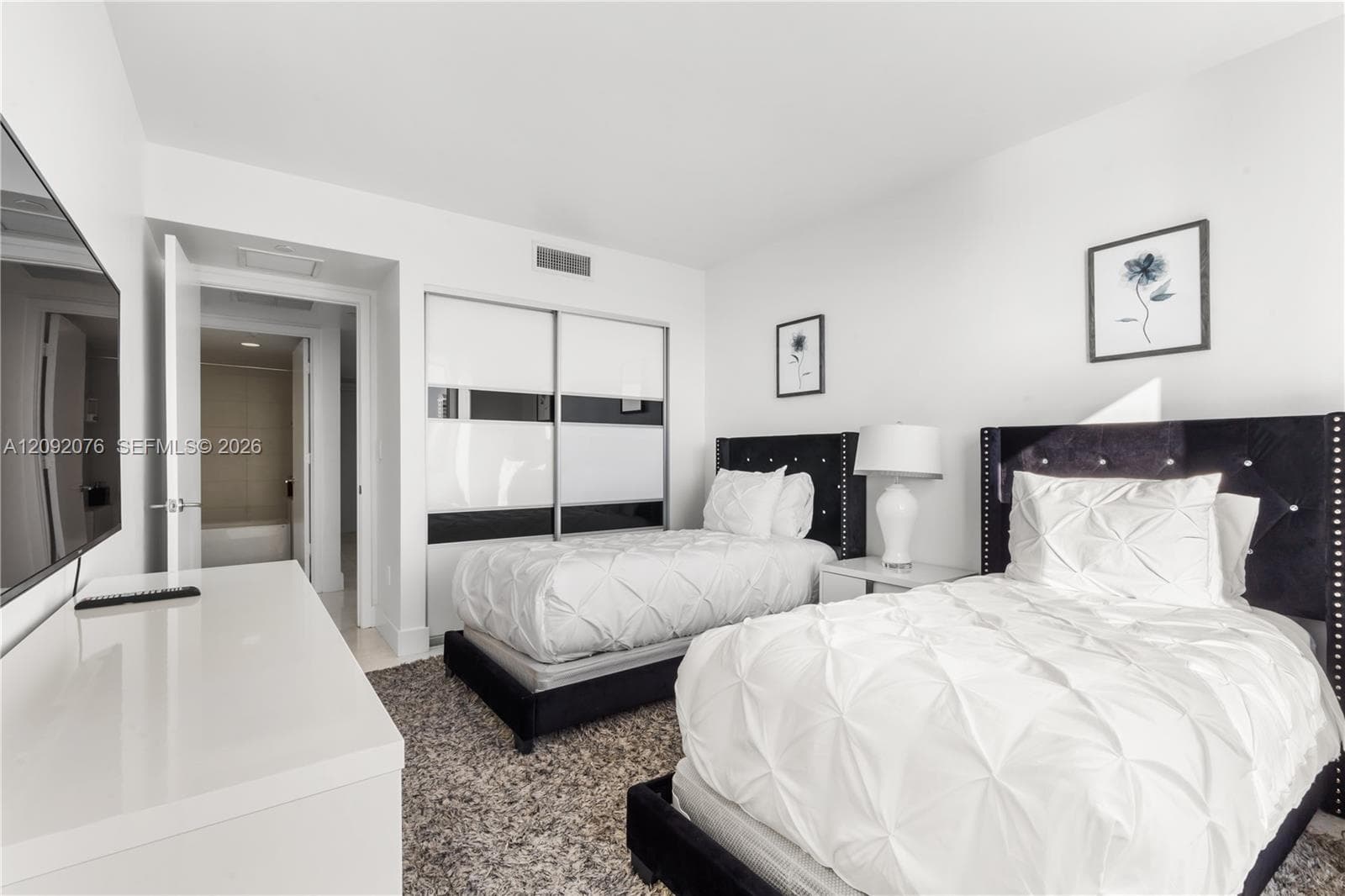 BEACHWALK CONDOMINIUM · #T1601 in Hallandale Beach - Photo 24