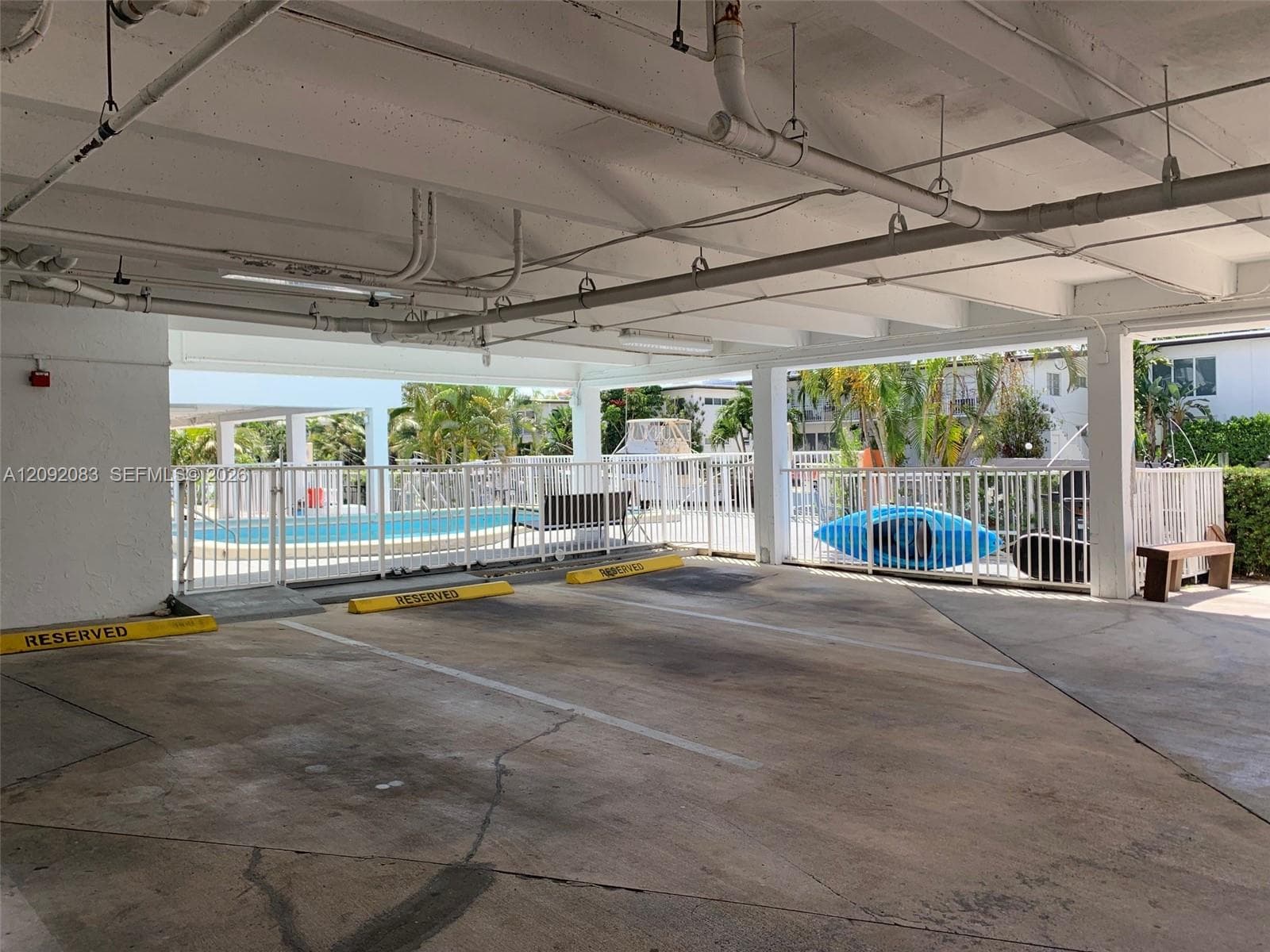 CRISTAL SHORES CONDO · #6 in North Miami Beach - Photo 27