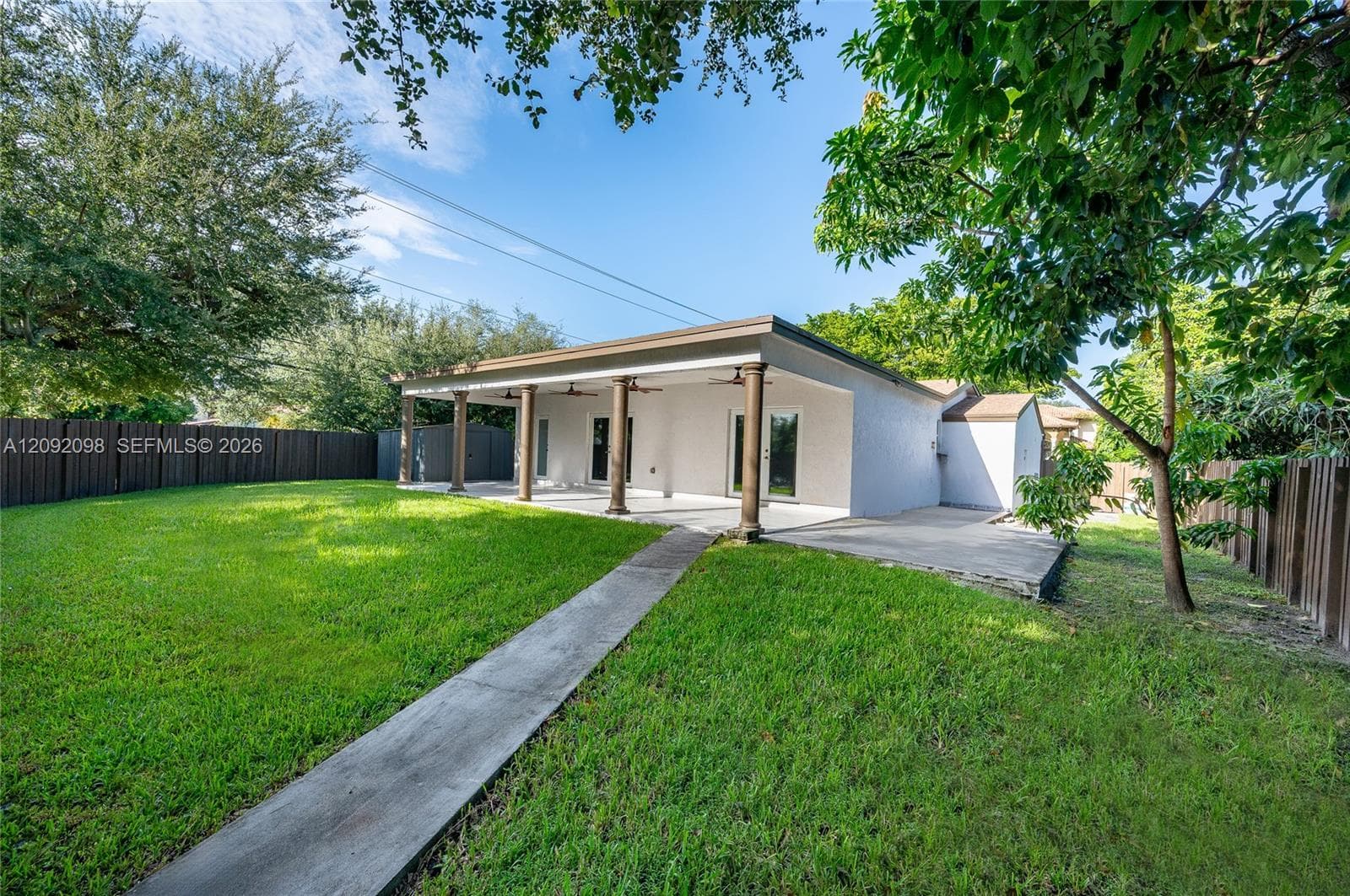 589 Miller Dr photo 32