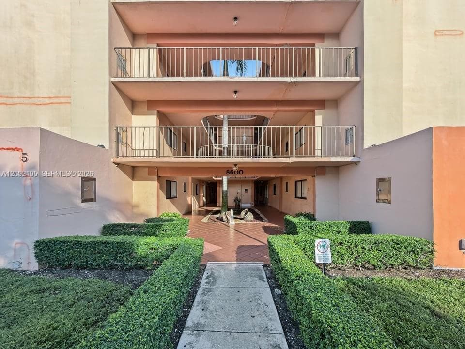 HORIZONS WEST CONDO #5 · #410 in Miami - Photo 3
