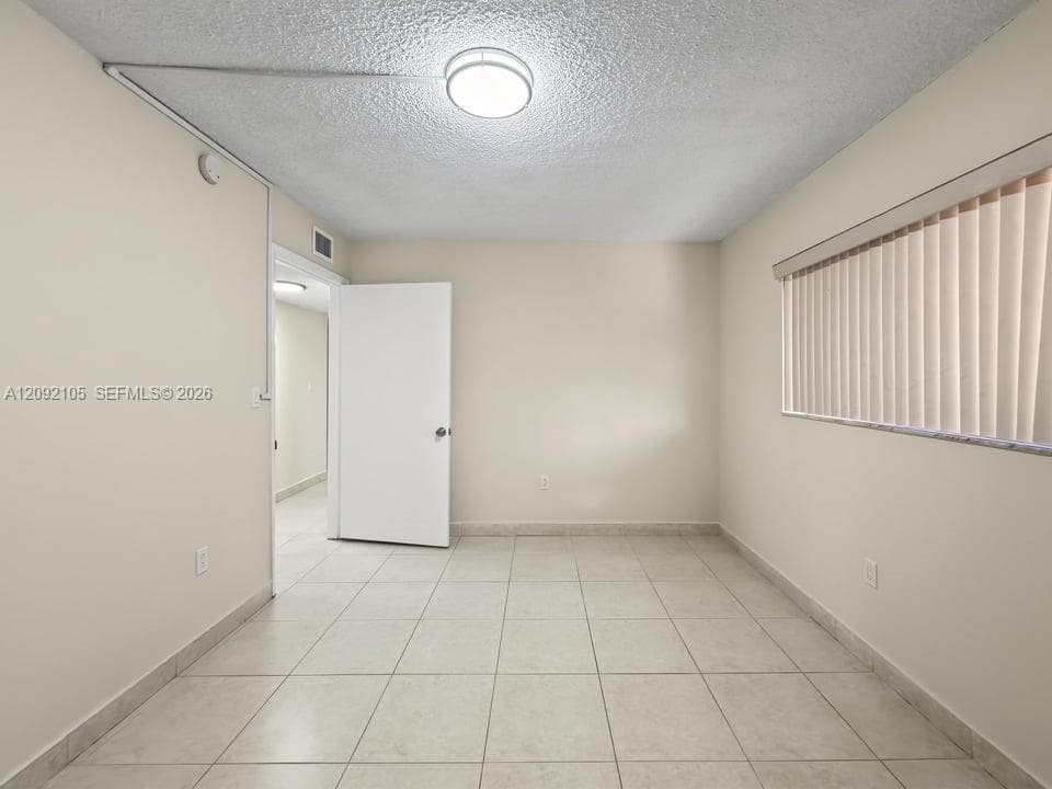 HORIZONS WEST CONDO #5 · #410 in Miami - Photo 9