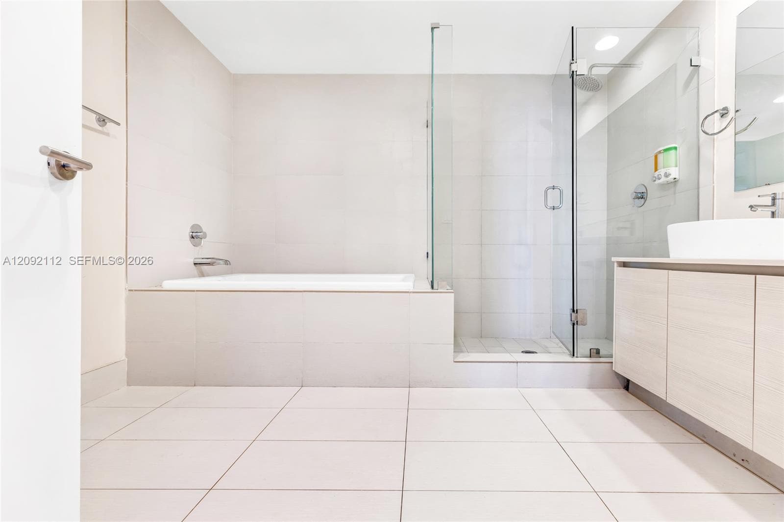 BEACHWALK CONDOMINIUM · #T3301 in Hallandale Beach - Photo 20