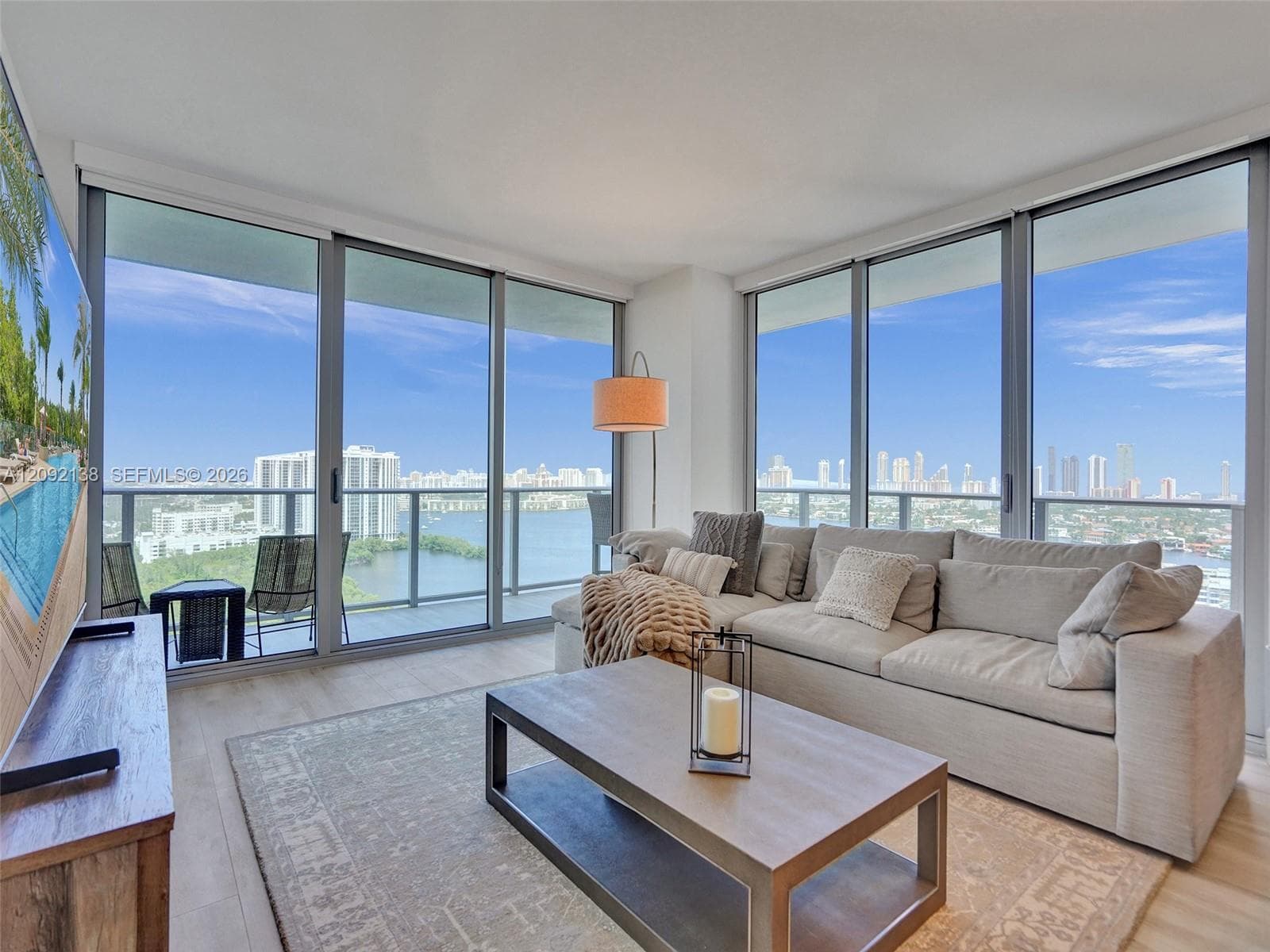 THE HARBOUR NORTH CONDO · #2107 in North Miami Beach - Photo 1