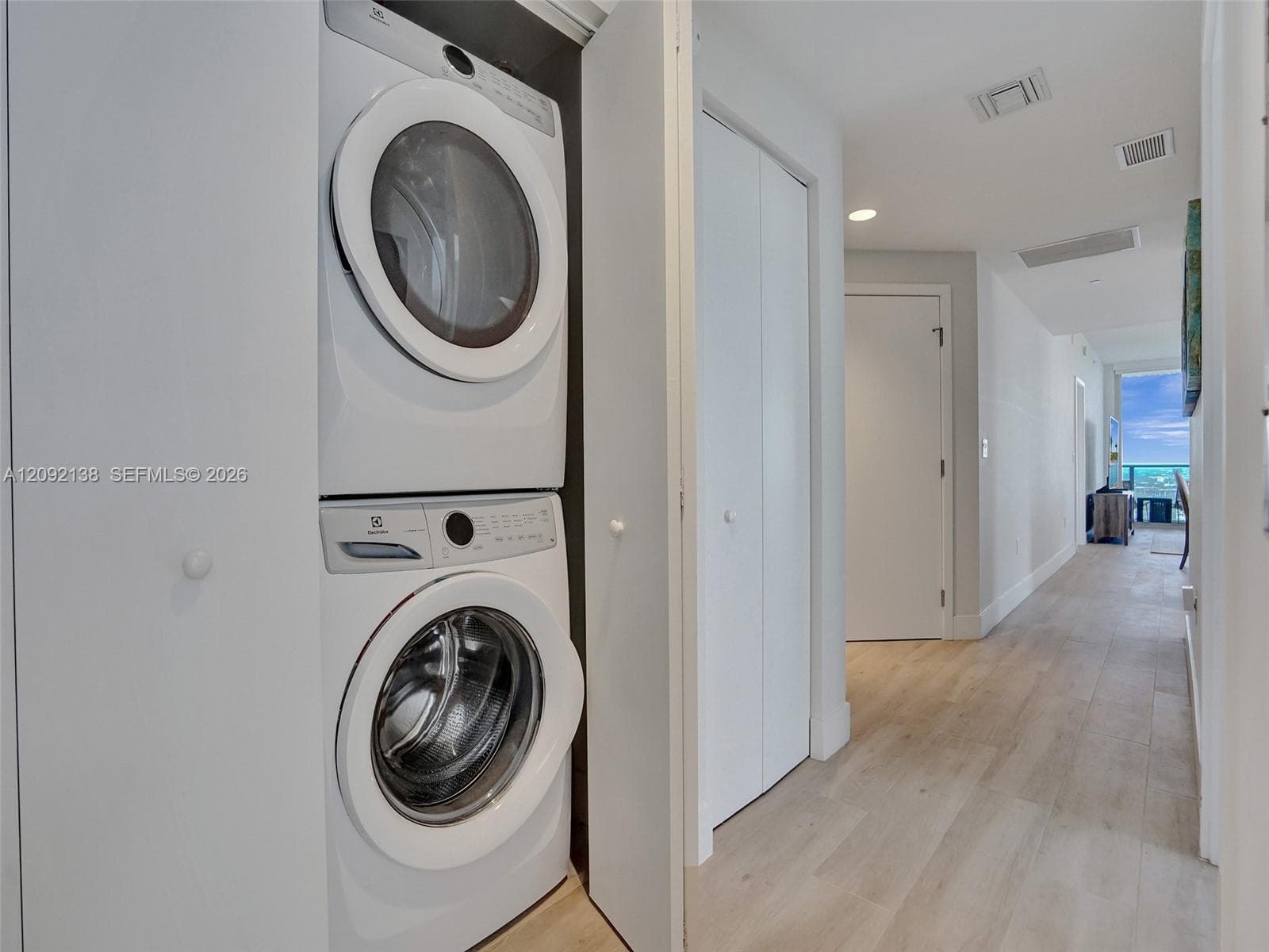 THE HARBOUR NORTH CONDO · #2107 in North Miami Beach - Photo 8
