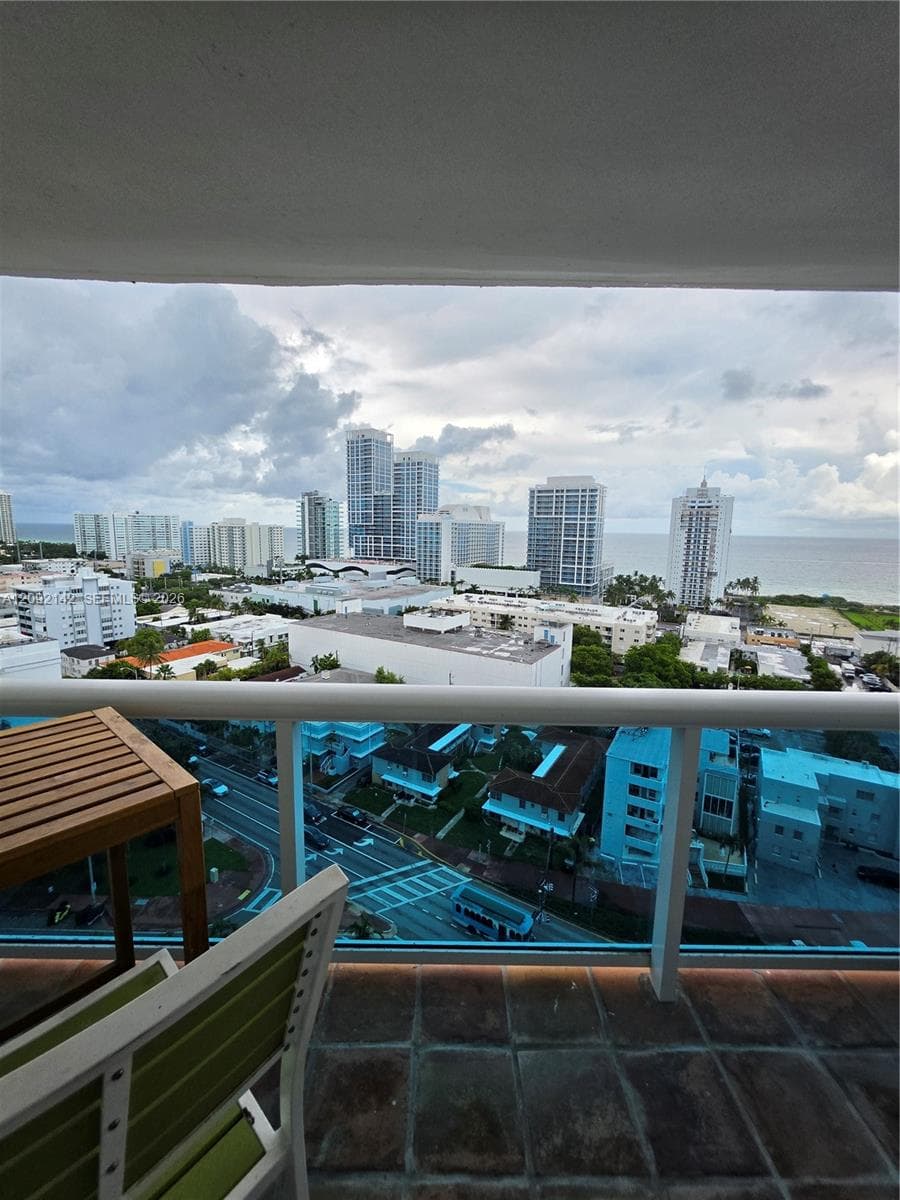 AQUASOL · #TSR in Miami Beach - Photo 2