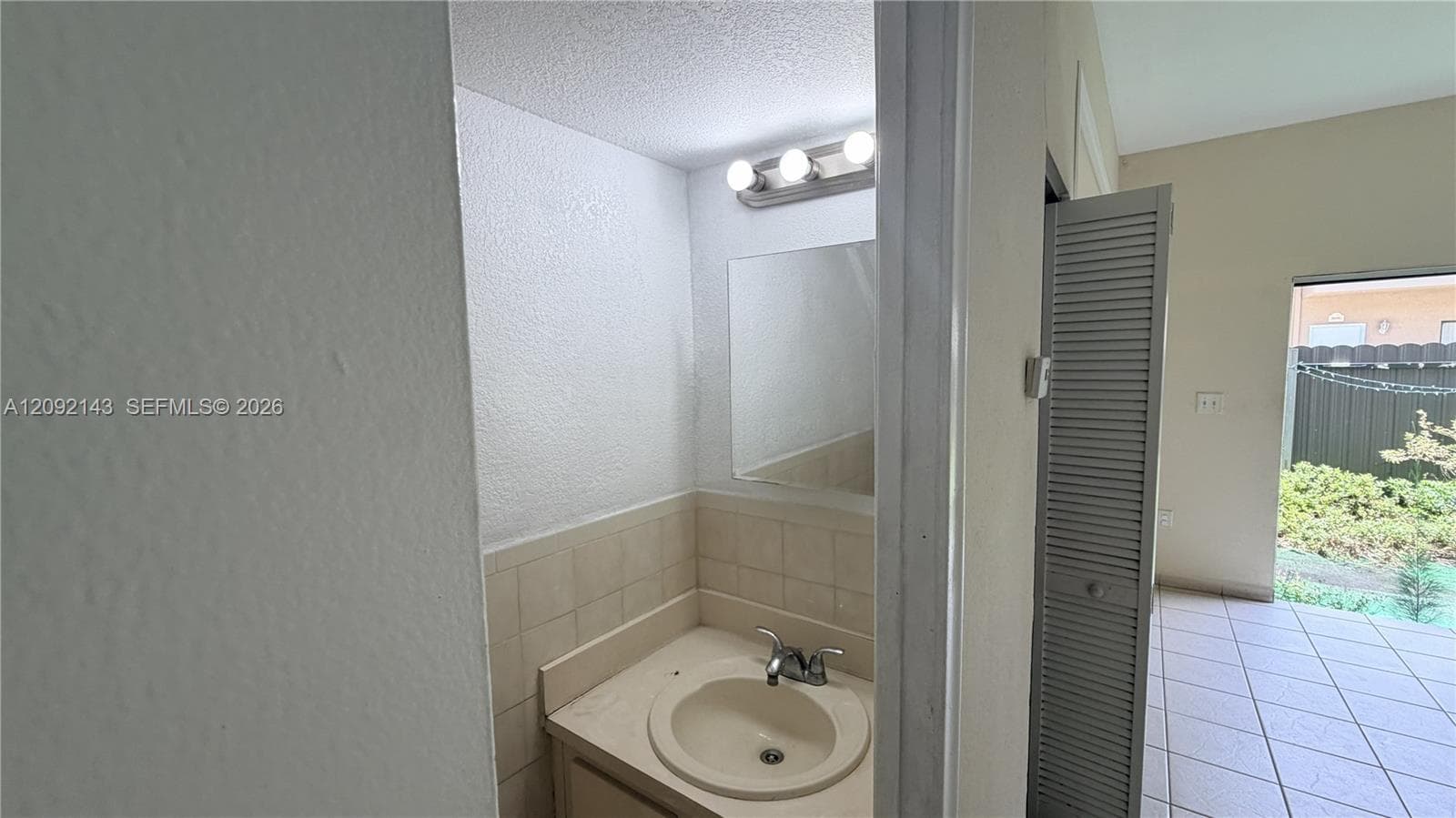 5712 W 25th Ct #5712 photo 6