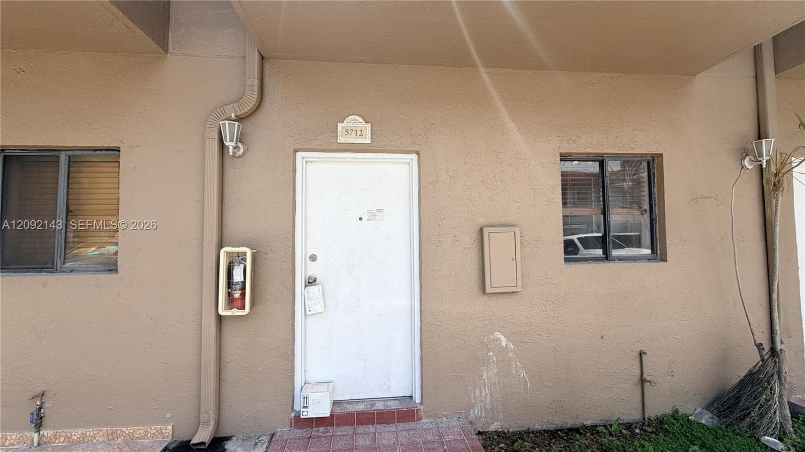 5712 W 25th Ct #5712 photo 4