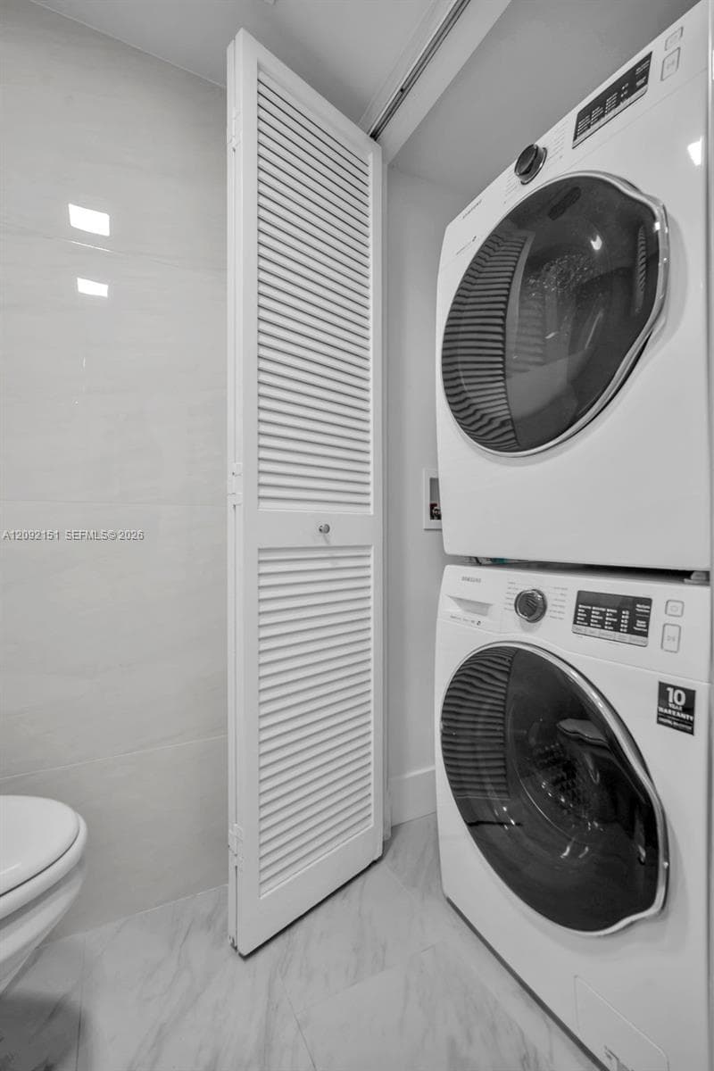 Plaza Towers · #PH3 in Hallandale Beach - Photo 22