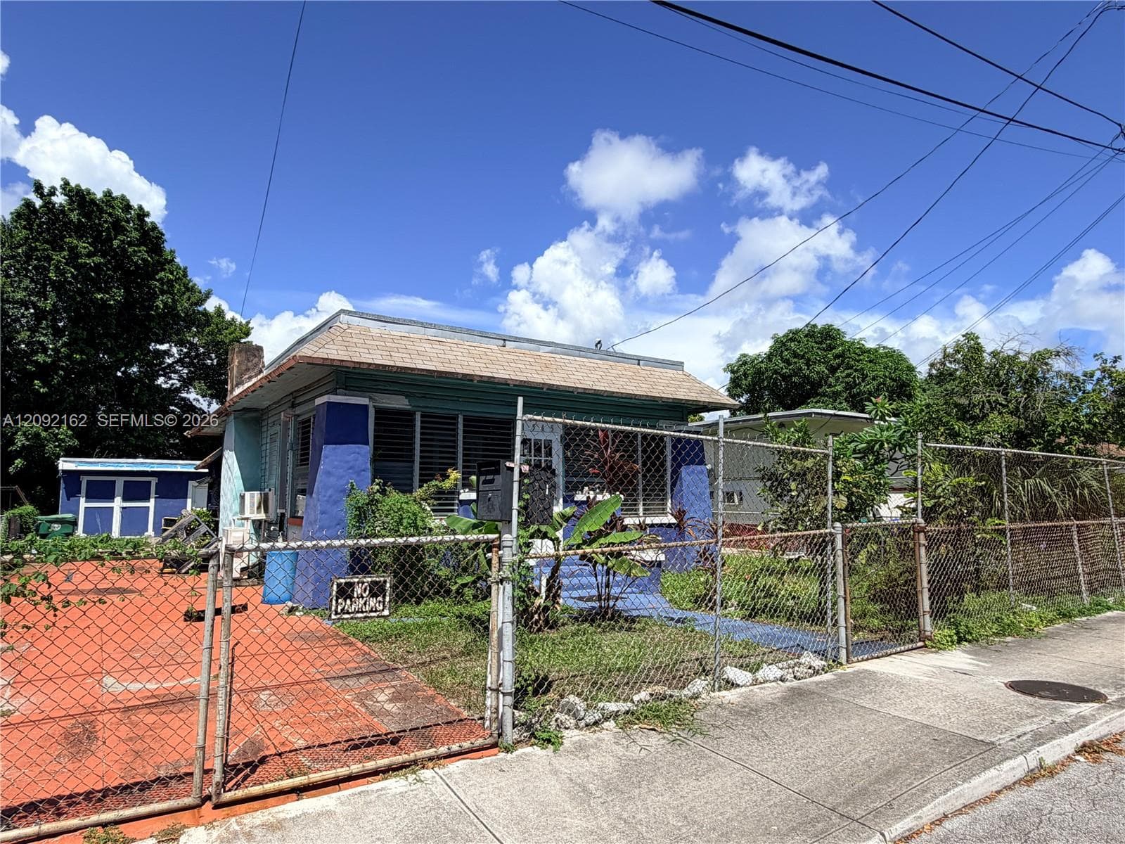 1545 NW 50th St photo 2