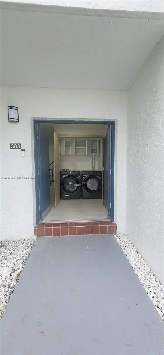 9430 SW 170th St #303 photo 3