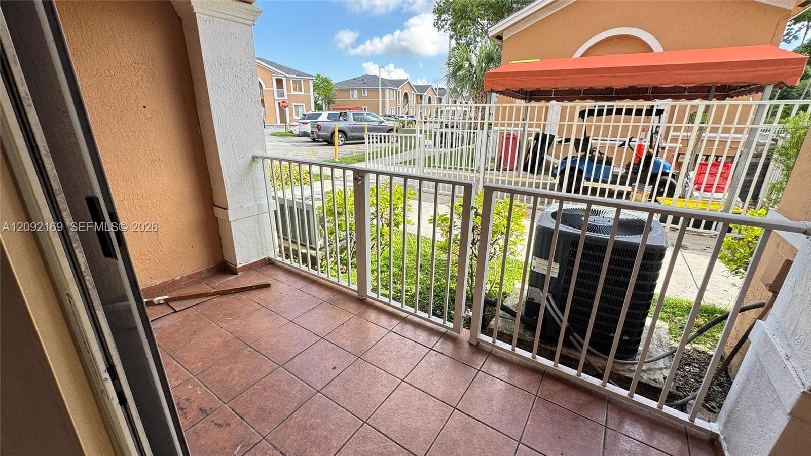 SHOMA HOMES AT COUNTRY CL · #104-18 in Hialeah - Photo 4