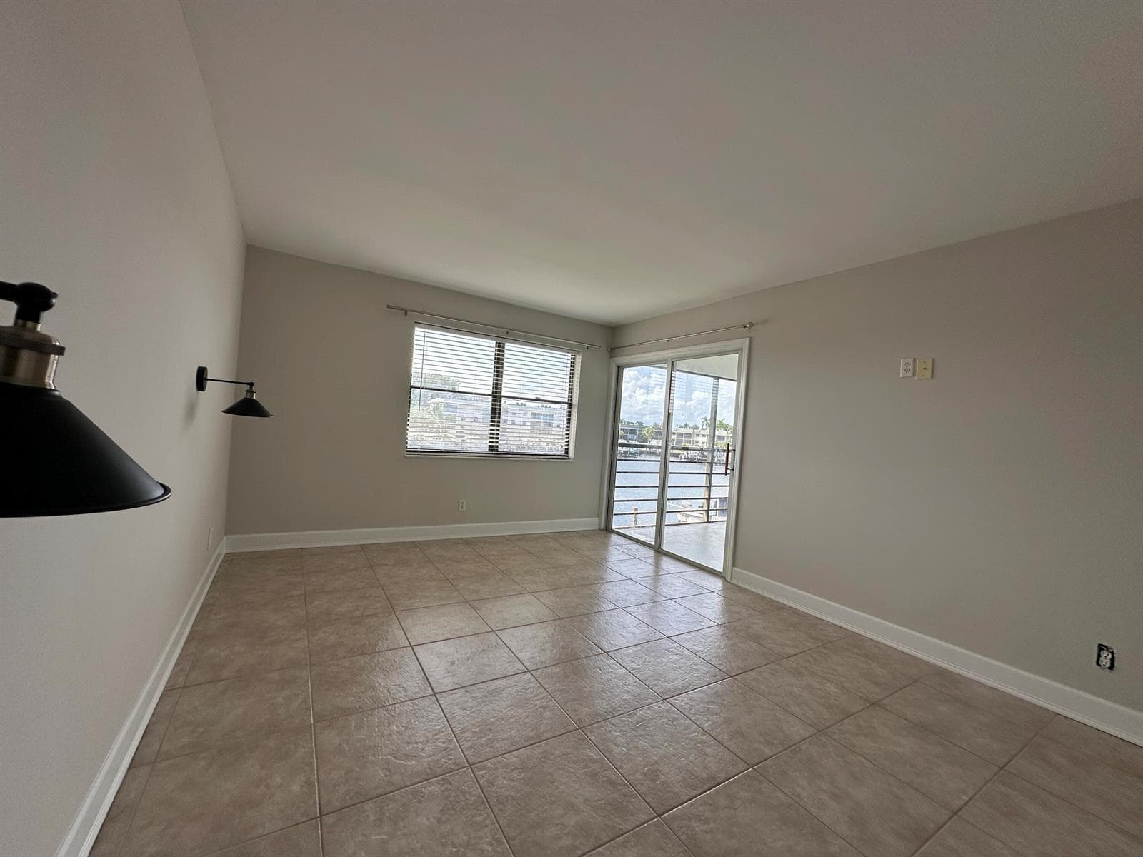 Primary suite bedroom