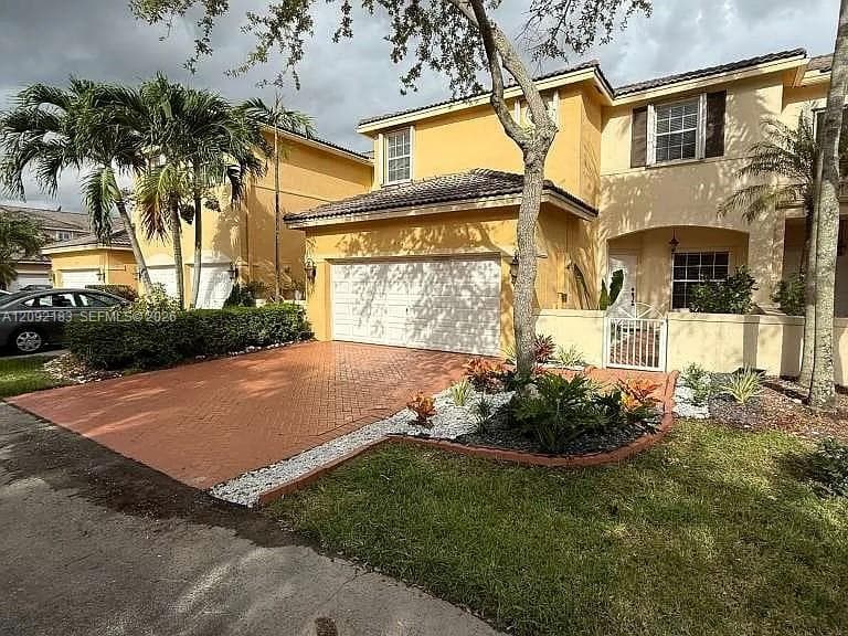 5543 NW 112th Pl #- photo 3