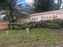 LAGO GRANDE TWO CONDO · #13-21 in Hialeah - Photo 1