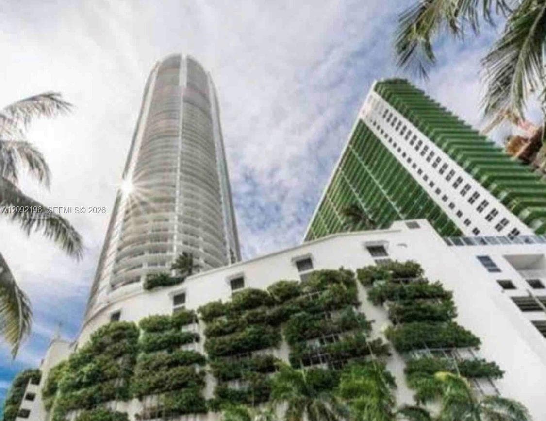 Opera Tower · #4305 in Miami - Photo 20