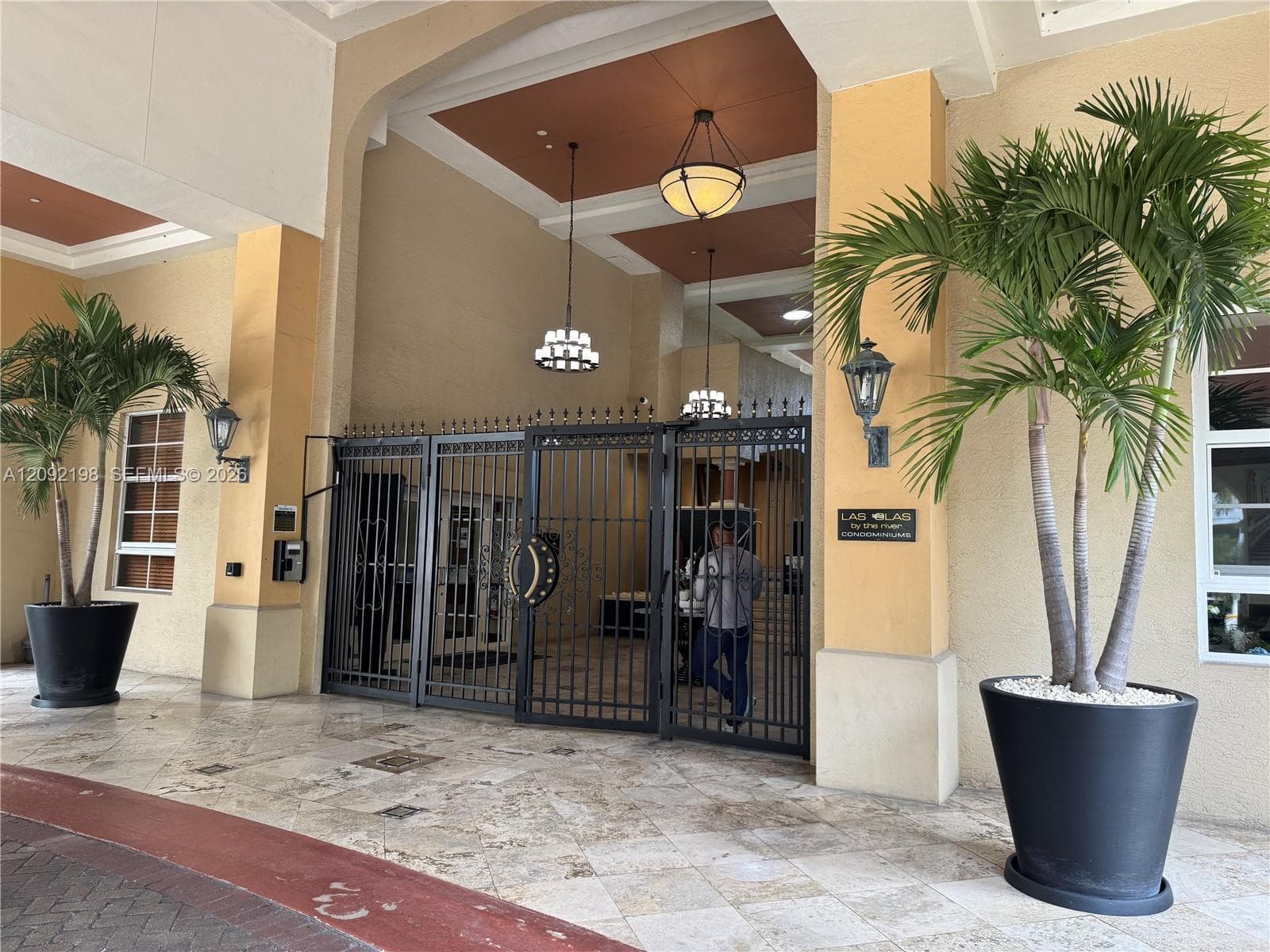 LAS OLAS BY THE RIVER · #2713 in Fort Lauderdale - Photo 15