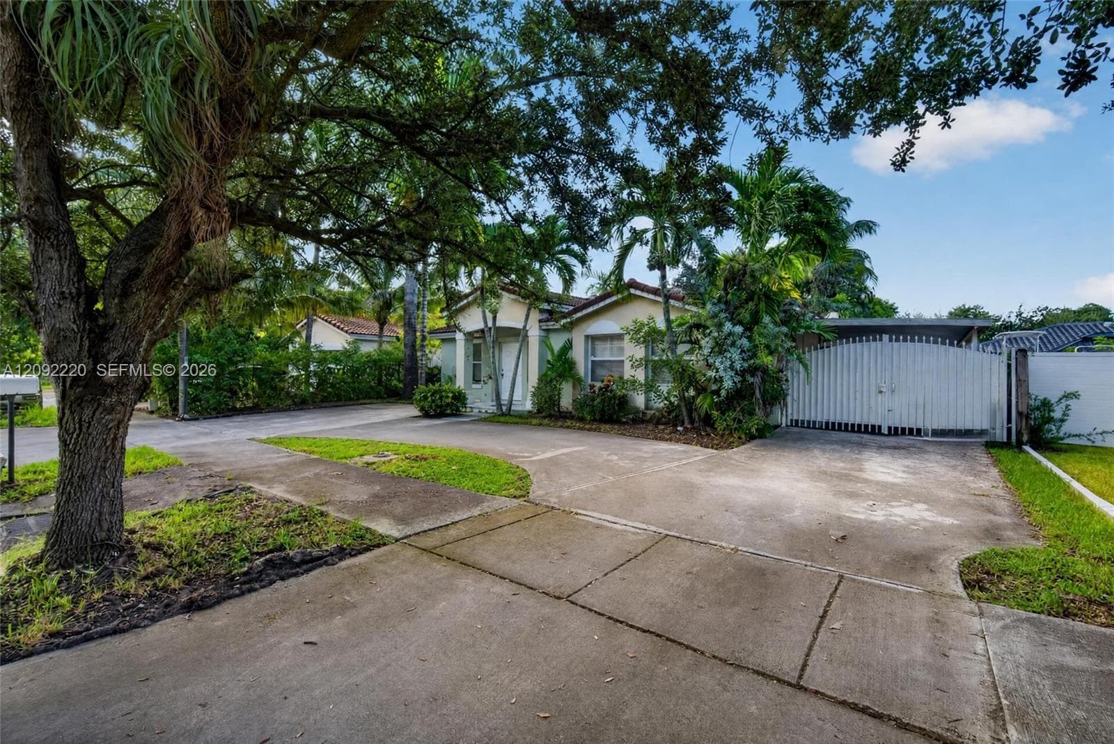 11234 SW 244th Ter photo 8